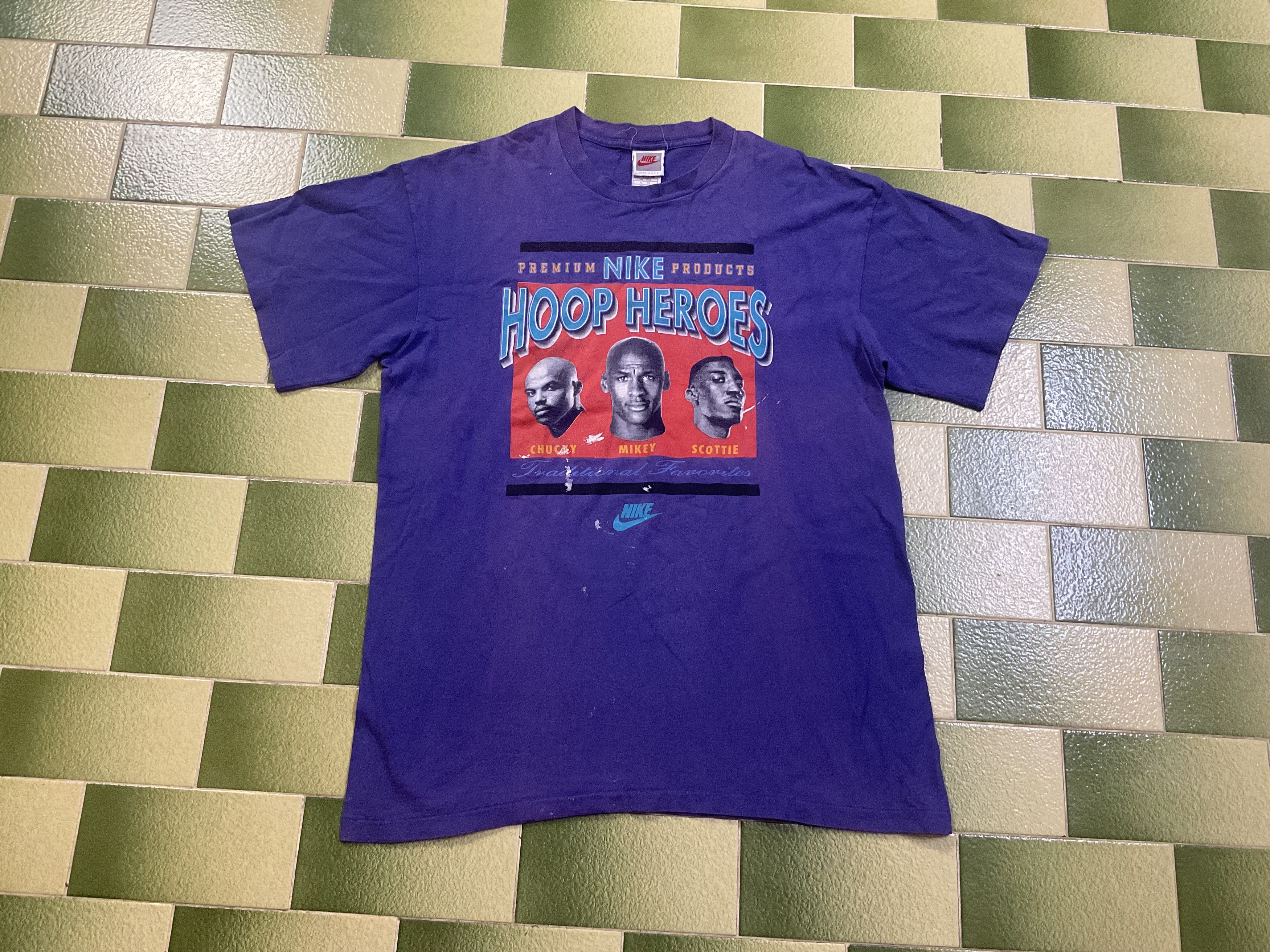 NBA Vintage 90s NIKE Hoop Heroes Jordan Barkley Pippen T-Shirt Size US L / EU 52-54 / 3 - 1 Thumbnail
