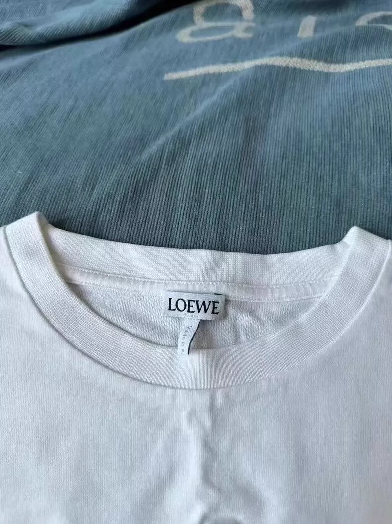 Loewe LOEWE White mosaic logo short sleeve Size M / US 6-8 / IT 42-44 - 2 Thumbnail