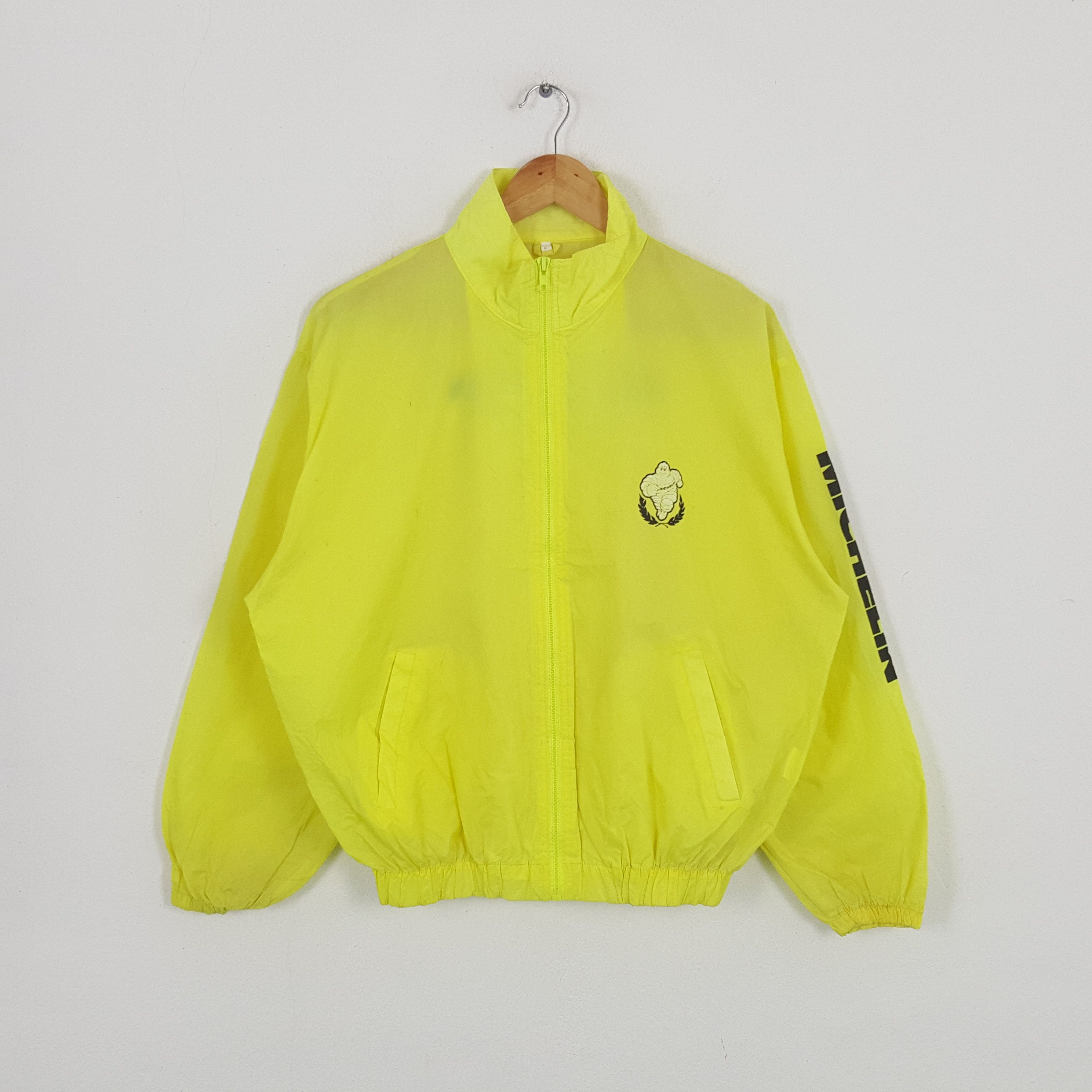 Vintage Vintage Michelin Tyre Motorsports Team Windbreaker Jacket Size US L / EU 52-54 / 3 - 3 Thumbnail
