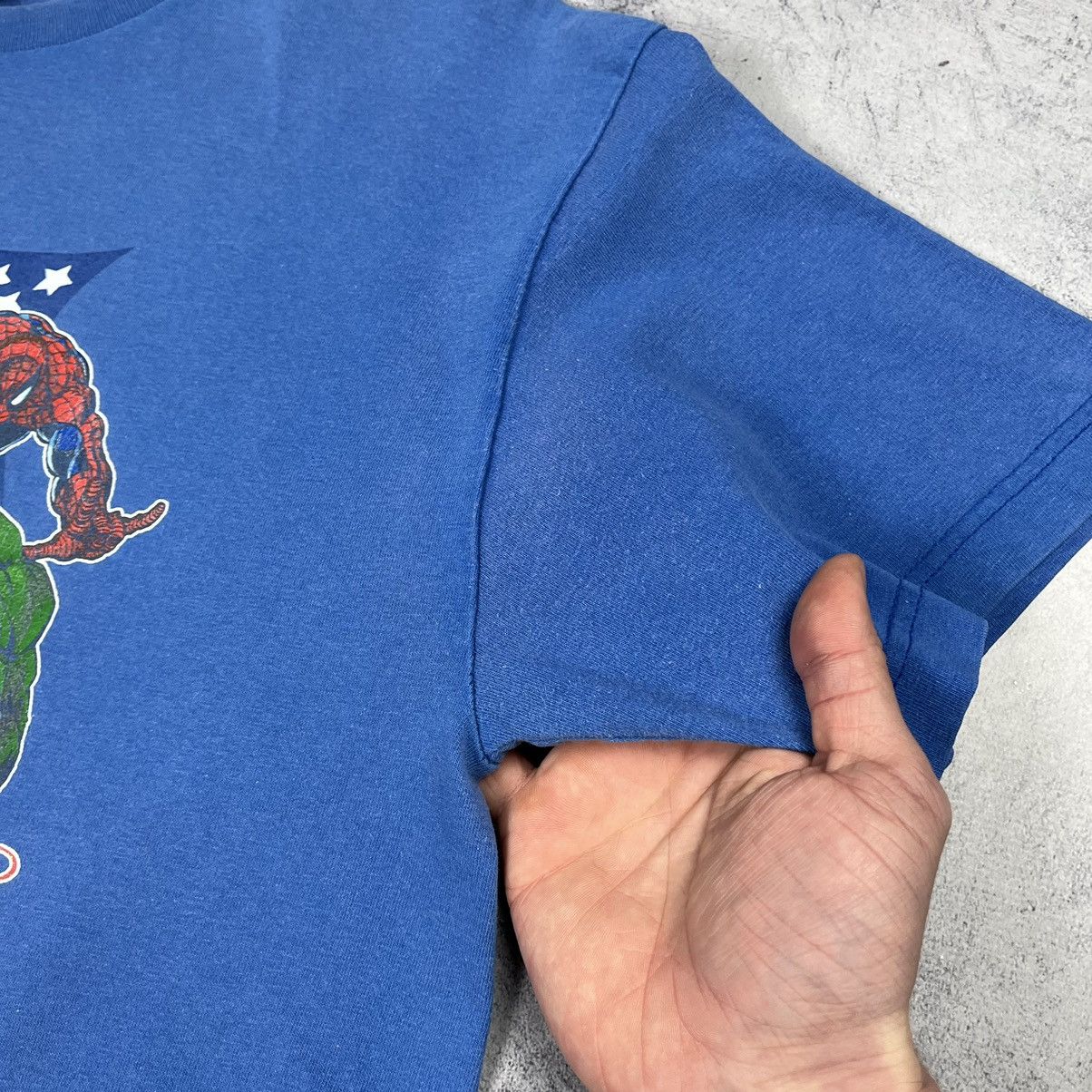 Marvel Comics × Vintage Vintage Marvel Comics All Heroes tee 00’s Size US L / EU 52-54 / 3 - 10 Thumbnail