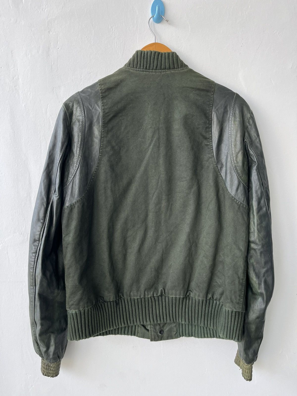 Balmain Rare Balmain Military Green Teddy Bomber chirtophe decarnin Size US M / EU 48-50 / 2 - 2 Thumbnail