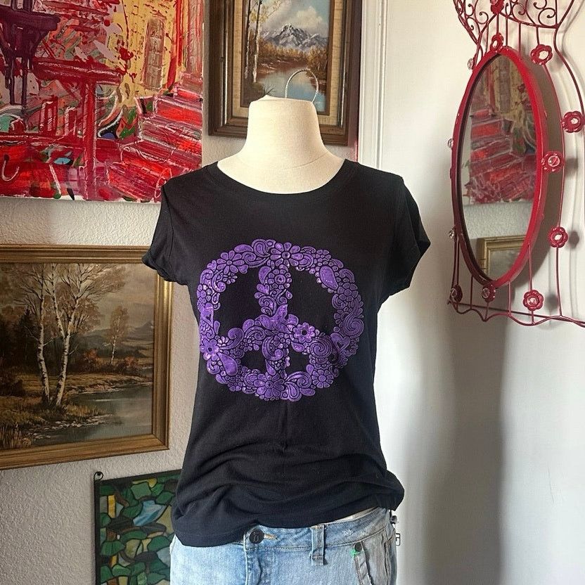 Other rag n stitch black purple peace sign graphic shirt Size L / US 10 / IT 46 - 1 Thumbnail
