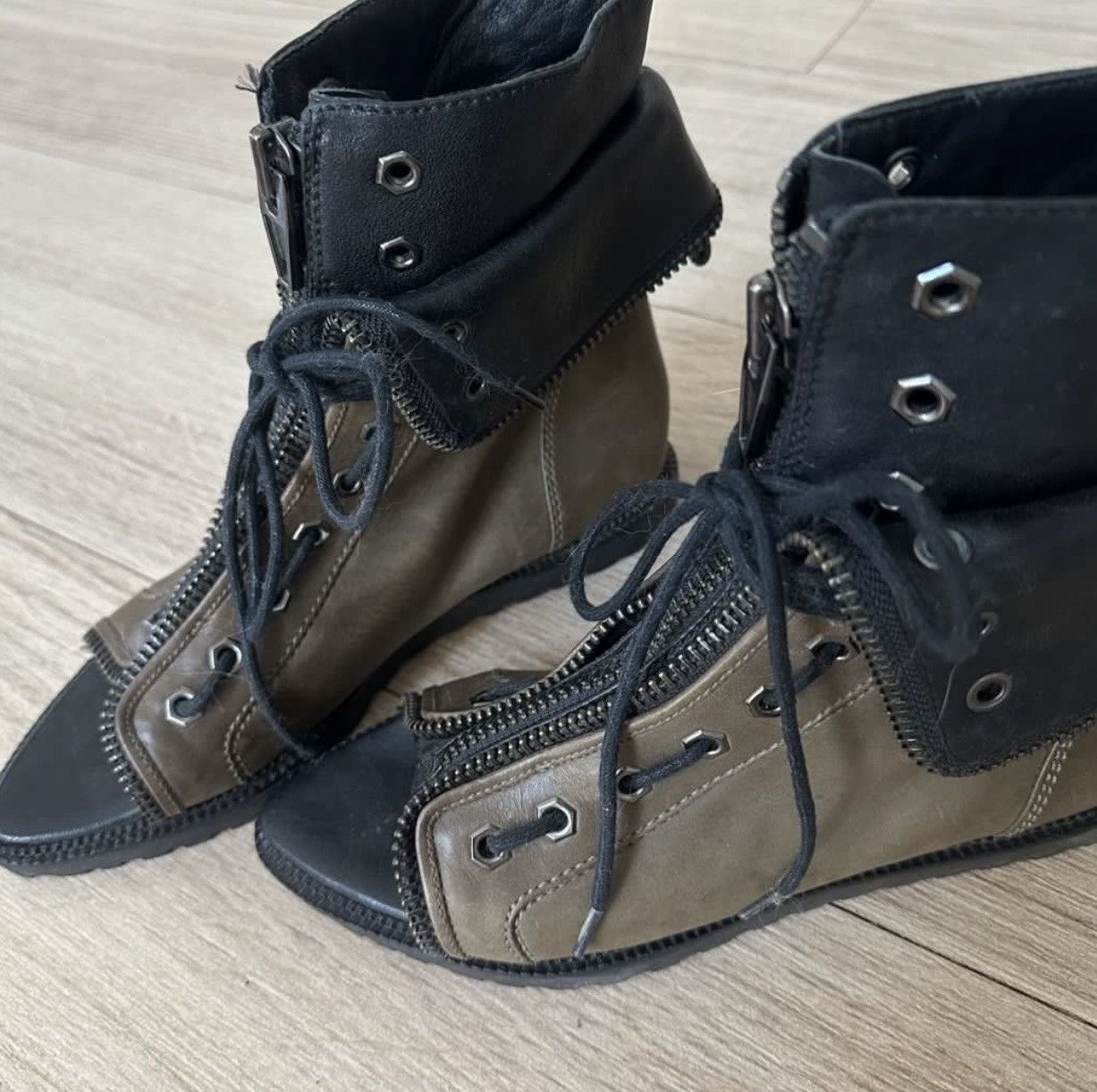 Alexander Wang Alexander Wang street-inspired flat zippered pointed open Size US 8 / IT 38 - 1 Thumbnail