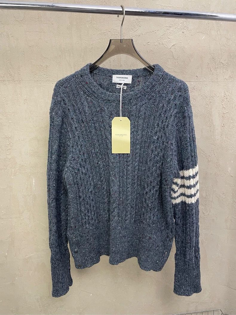 Thom Browne Thom Browne size5 Gray and green four stripe knit round nec Size US XXL / EU 58 / 5 - 1 Thumbnail