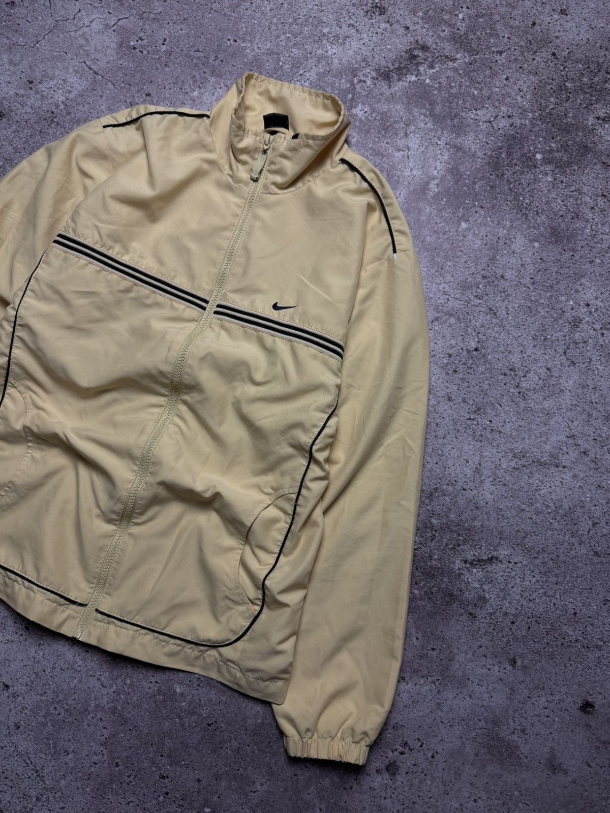 Nike Vintage Nike Nylon Winbreaker jacket 90s y2k Size US M / EU 48-50 / 2 - 2 Thumbnail