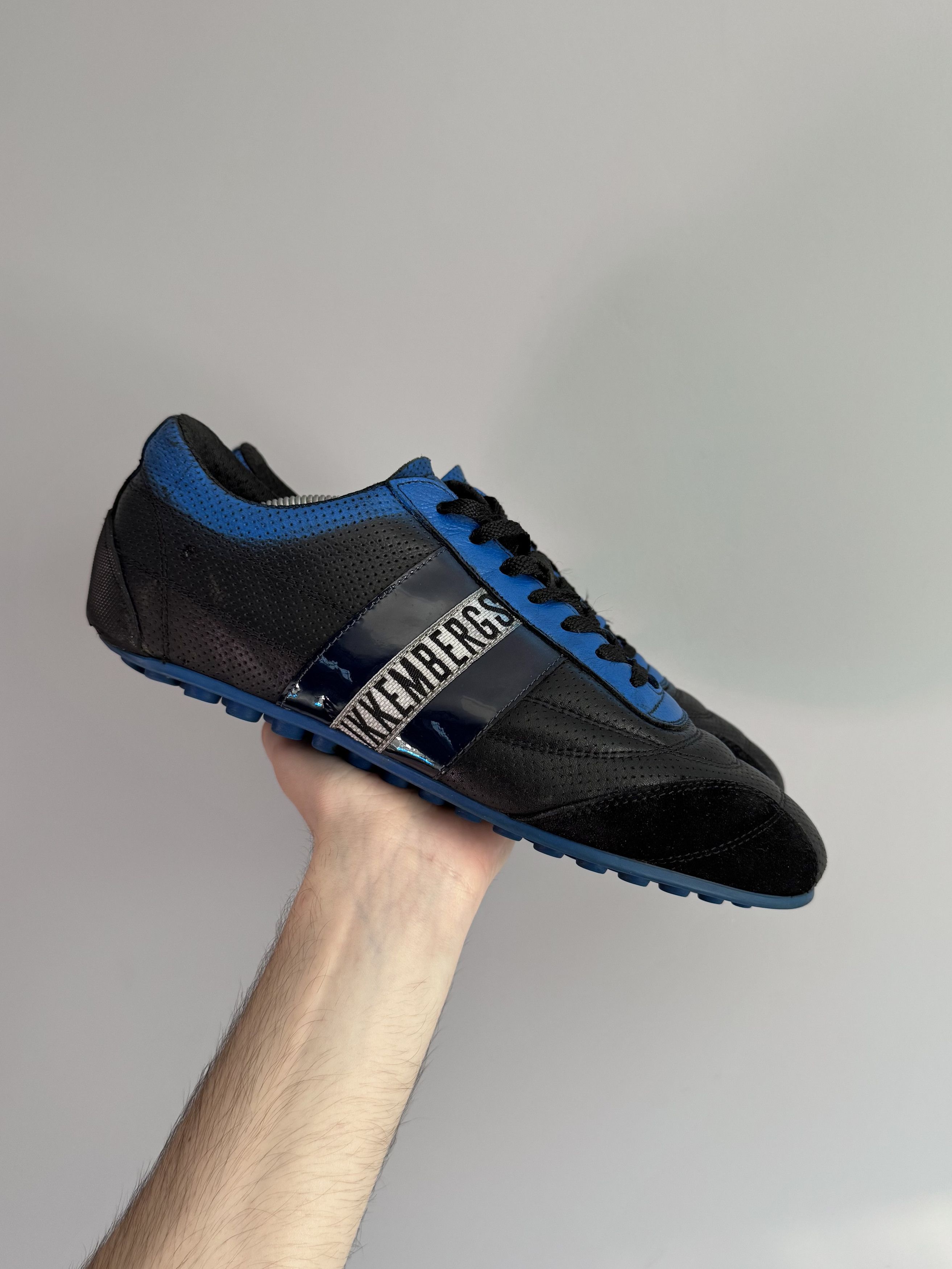 靴 DIRK BIKKEMBERGS FOOTBALL SHOES Y2K 2000's Football Shoes (37 EU) – Bintagged