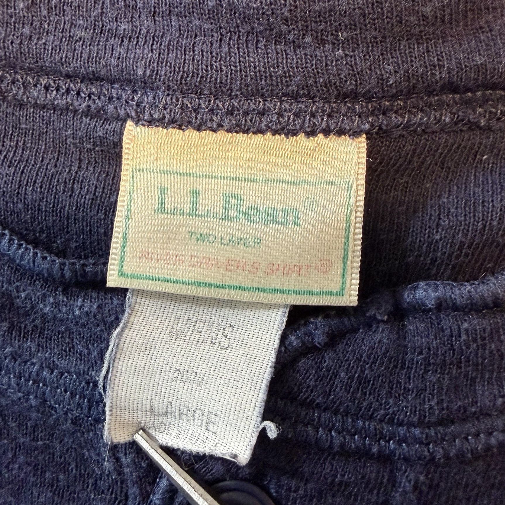 Vintage VINTAGE L.L. Bean Mens Long Sleeve Henley Shirt Wool Blend Navy Blue Large USA Regular Mens Button-Up Thermal Size US L / EU 52-54 / 3 - 4 Thumbnail