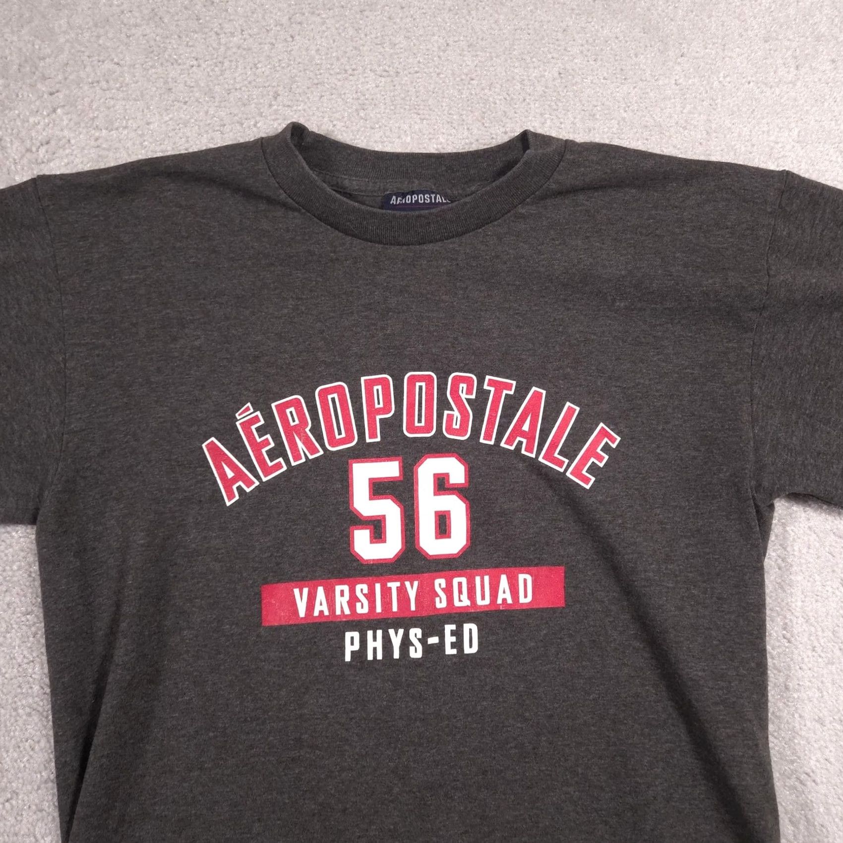 Aeropostale Aeropostale Shirt Mens Medium Gray 56 Varsity Squad Phys-Ed Graphic Tee Made USA Shirt Mens Gray 56 Varsity Squad Phys-Ed Graphic Tee USA Size US M / EU 48-50 / 2 - 4 Thumbnail