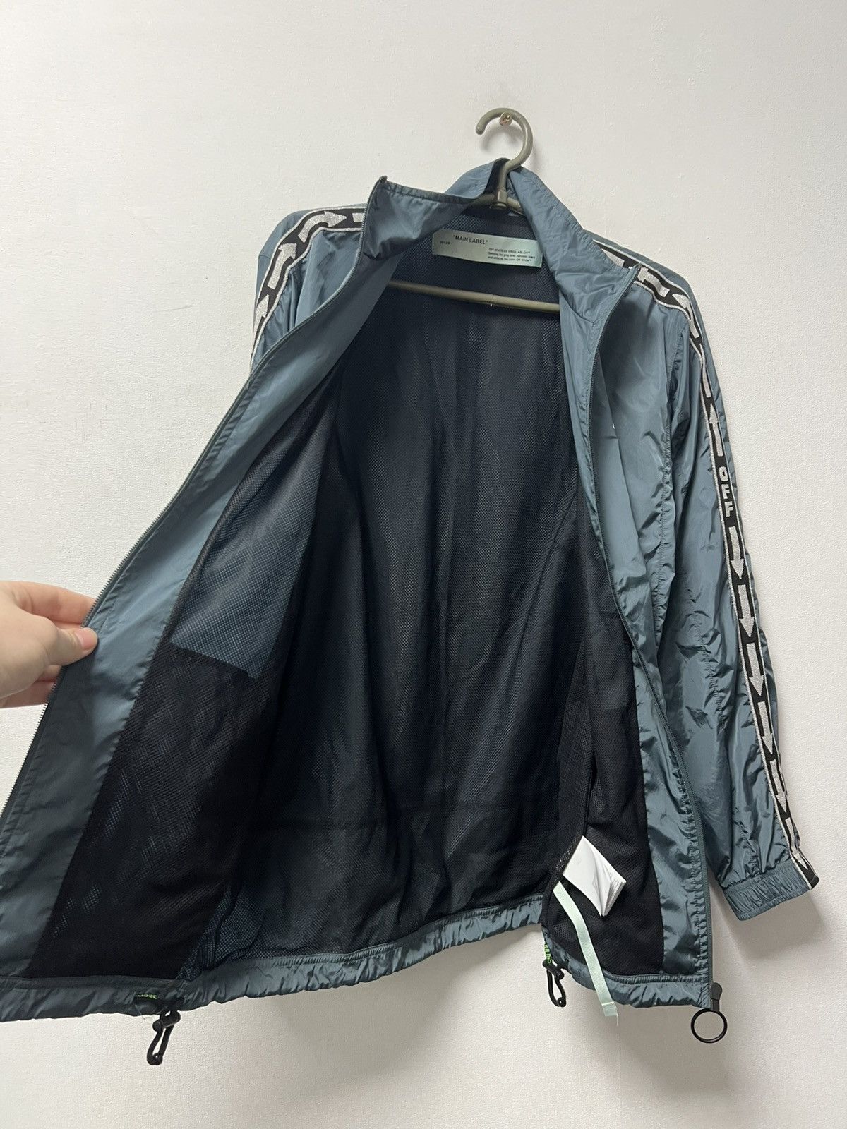 Off-White Off White Light Nylon Track jacket Size US S / EU 44-46 / 1 - 11 Thumbnail