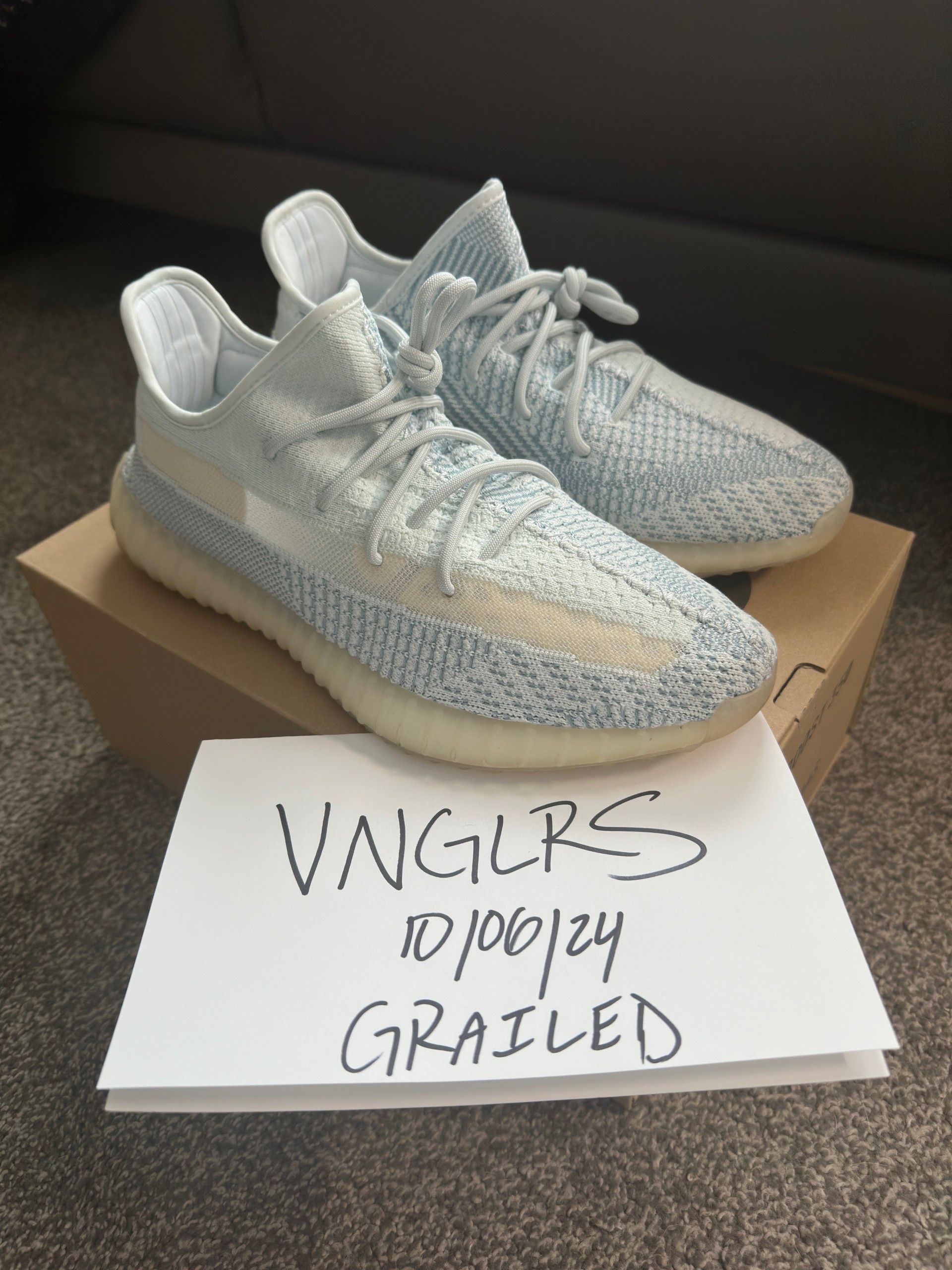 Adidas × Yeezy Adidas Yeezy Boost 350 V2Cloud White Size US 12 / EU 45 - 1 Thumbnail