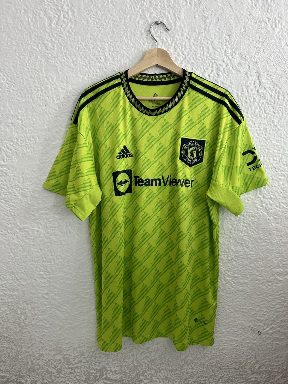 Adidas 2022-23 Casemiro Adidas Manchester United 3rd Kit Size US XXL / EU 58 / 5 - 2 Thumbnail