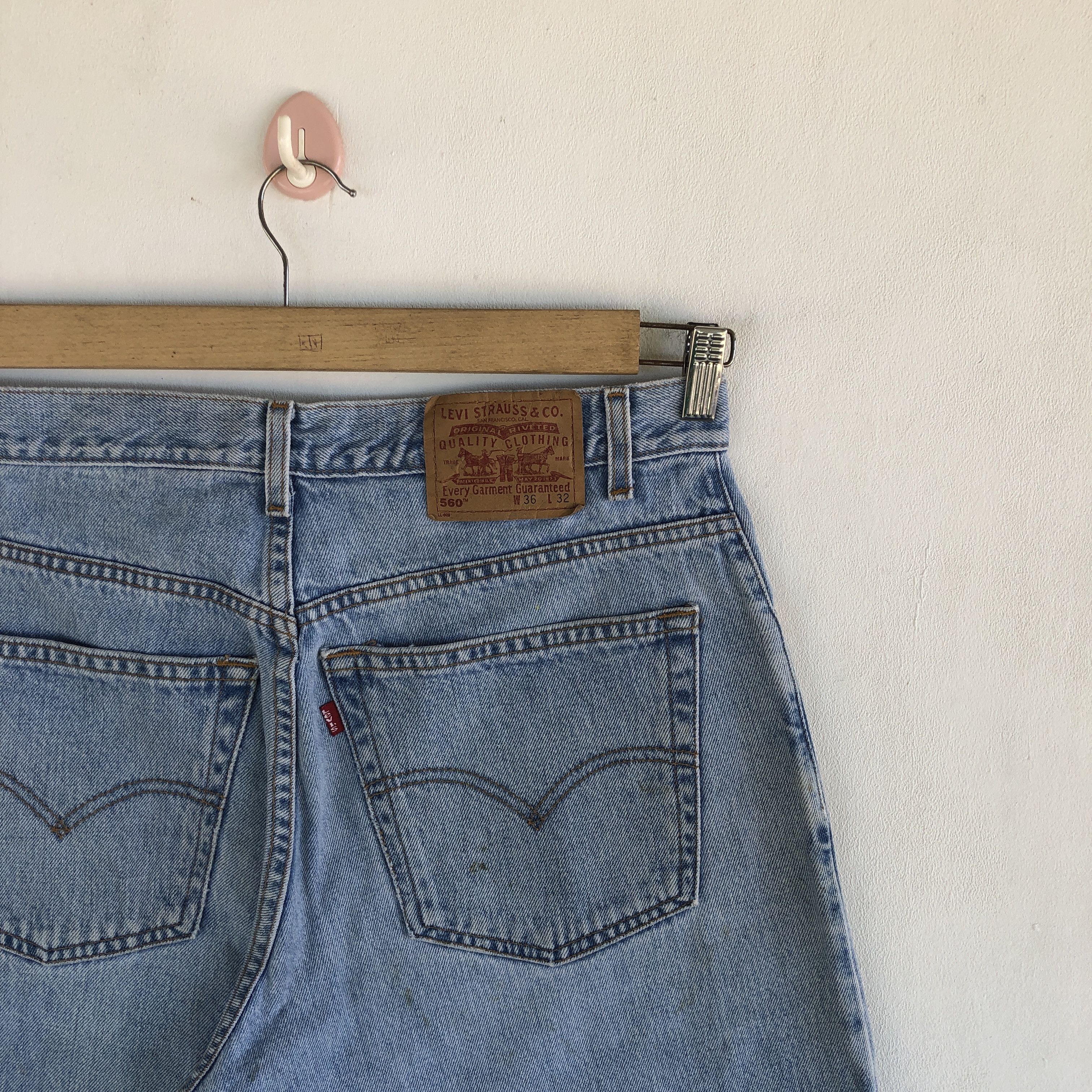 Levi's Vintage Levis 560 Baggy Jeans Distressed Levi's Faded Denim Size US 34 / EU 50 - 5 Thumbnail