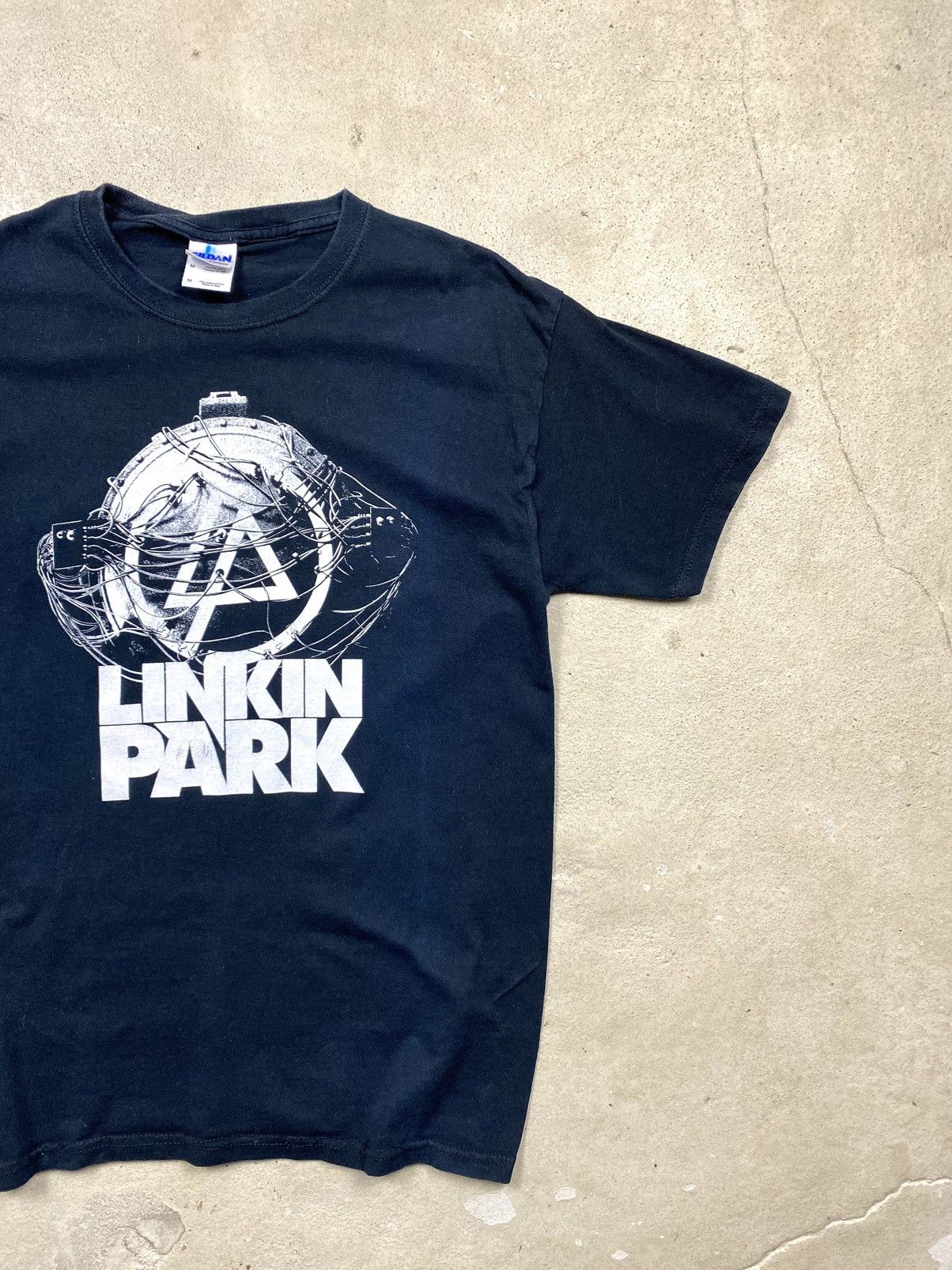 Band Tees Vintage 2000ʼs Linkin Park Band Rock T Shirt Y2K Size US M / EU 48-50 / 2 - 3 Thumbnail