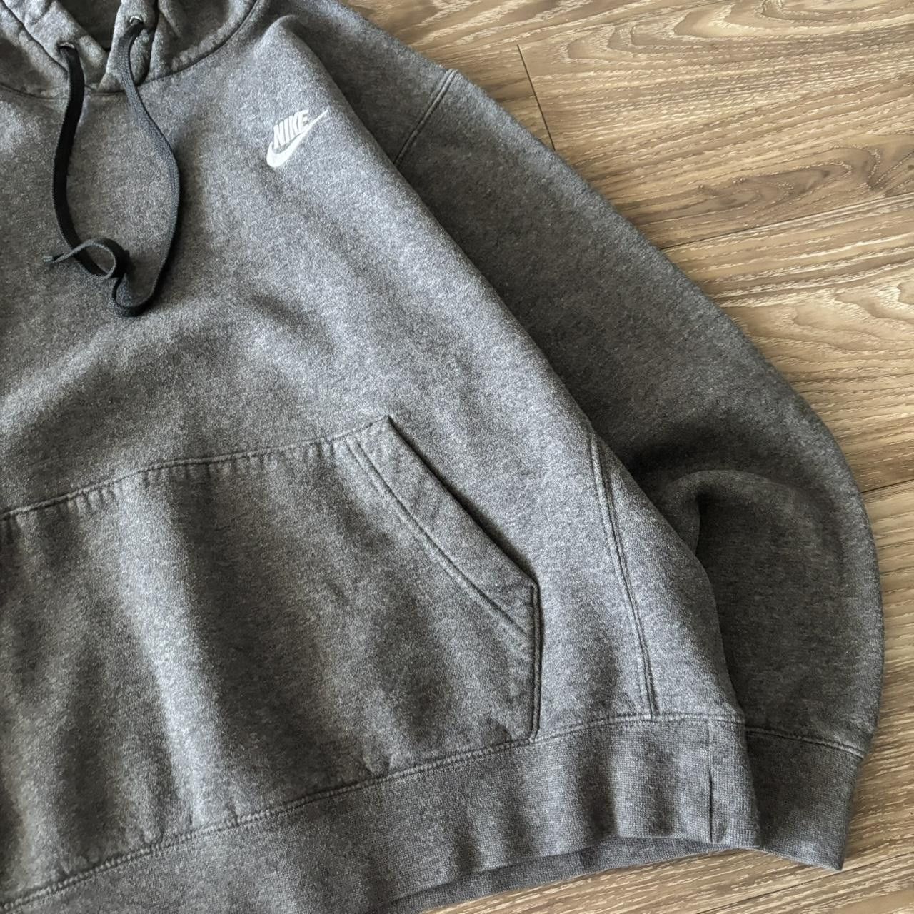Nike Crazy Vintage Y2K/2000s Grey Nike Streetwear Essential Pullover Hoodie! Size S Size US S / EU 44-46 / 1 - 4 Thumbnail