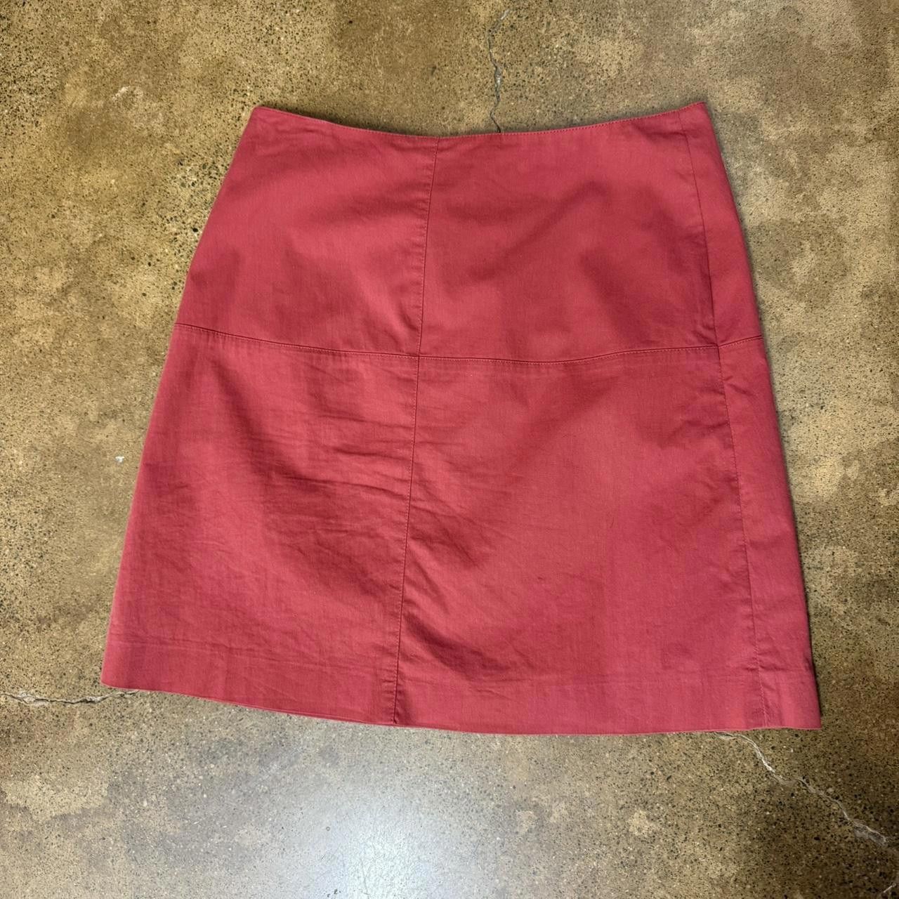 Banana Republic Banana Republic Women's Red Skirt Size 26" / US 2 / IT 38 - 2 Thumbnail