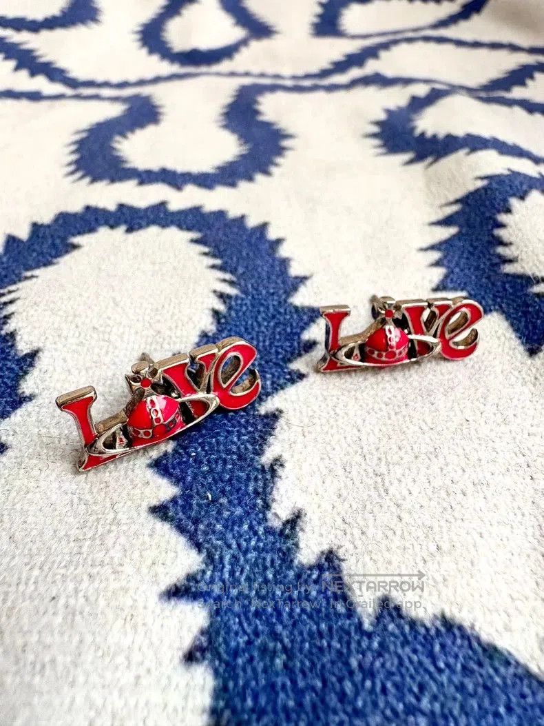 Vivienne Westwood Vivienne Westwood Vintage Pink Enamel Love Earrings. Size ONE SIZE - 1 Thumbnail