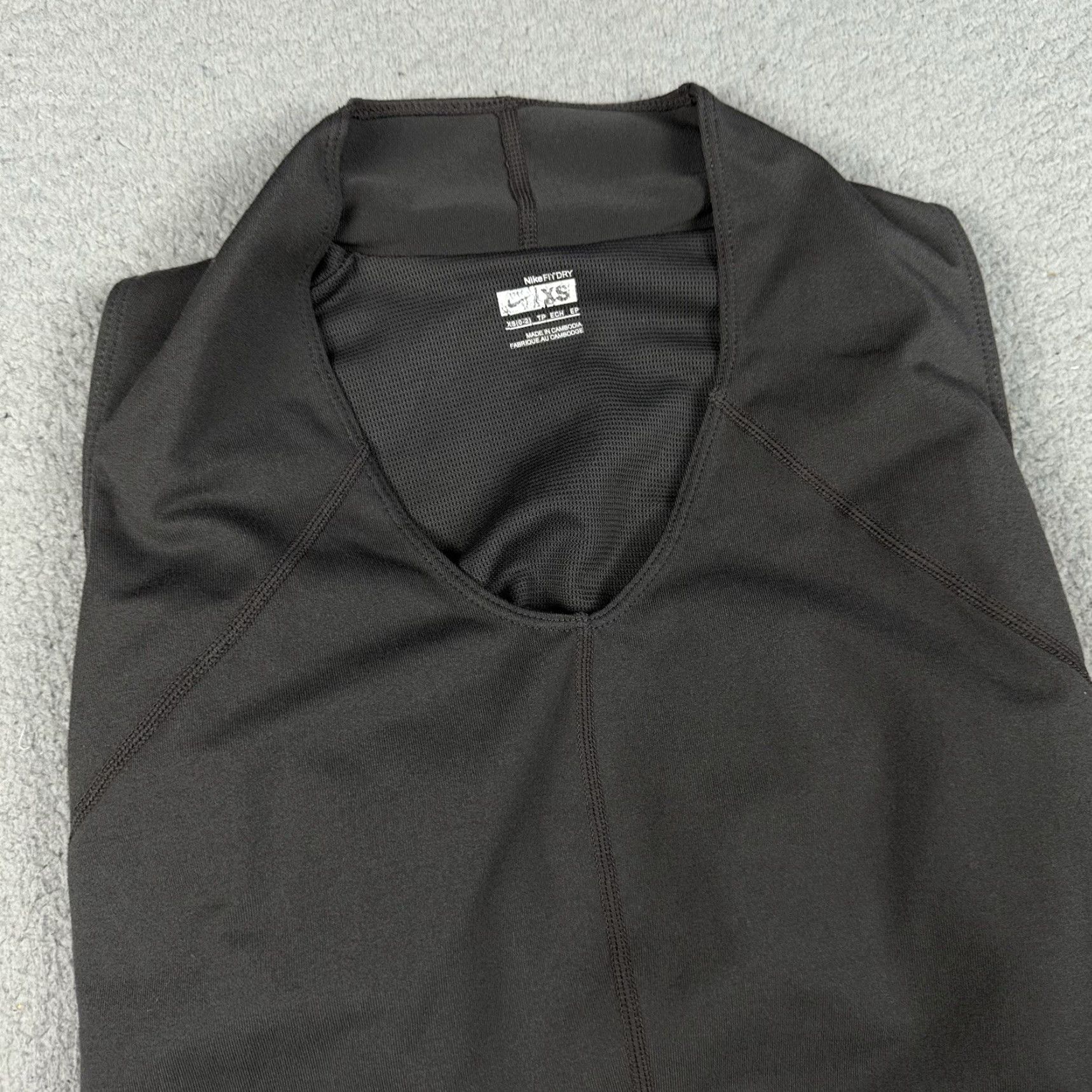 Nike Nike Athletic Top Womens XS Gray 1/4 Zip Sleeveless Fit Dry Shirt Workout Sports Size XS / US 0-2 / IT 36-38 - 3 Thumbnail