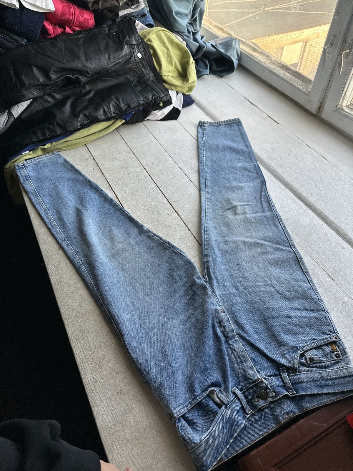 Giorgio Armani VNTG🚨90s Armani Jeans Denim blue Mens Pants Size US 30 / EU 46 - 8 Thumbnail