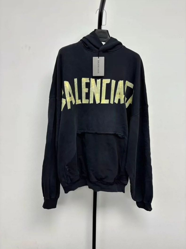 Balenciaga Balenciaga Logo monogrammed, laid-back sweatshirt Size US M / EU 48-50 / 2 - 1 Thumbnail
