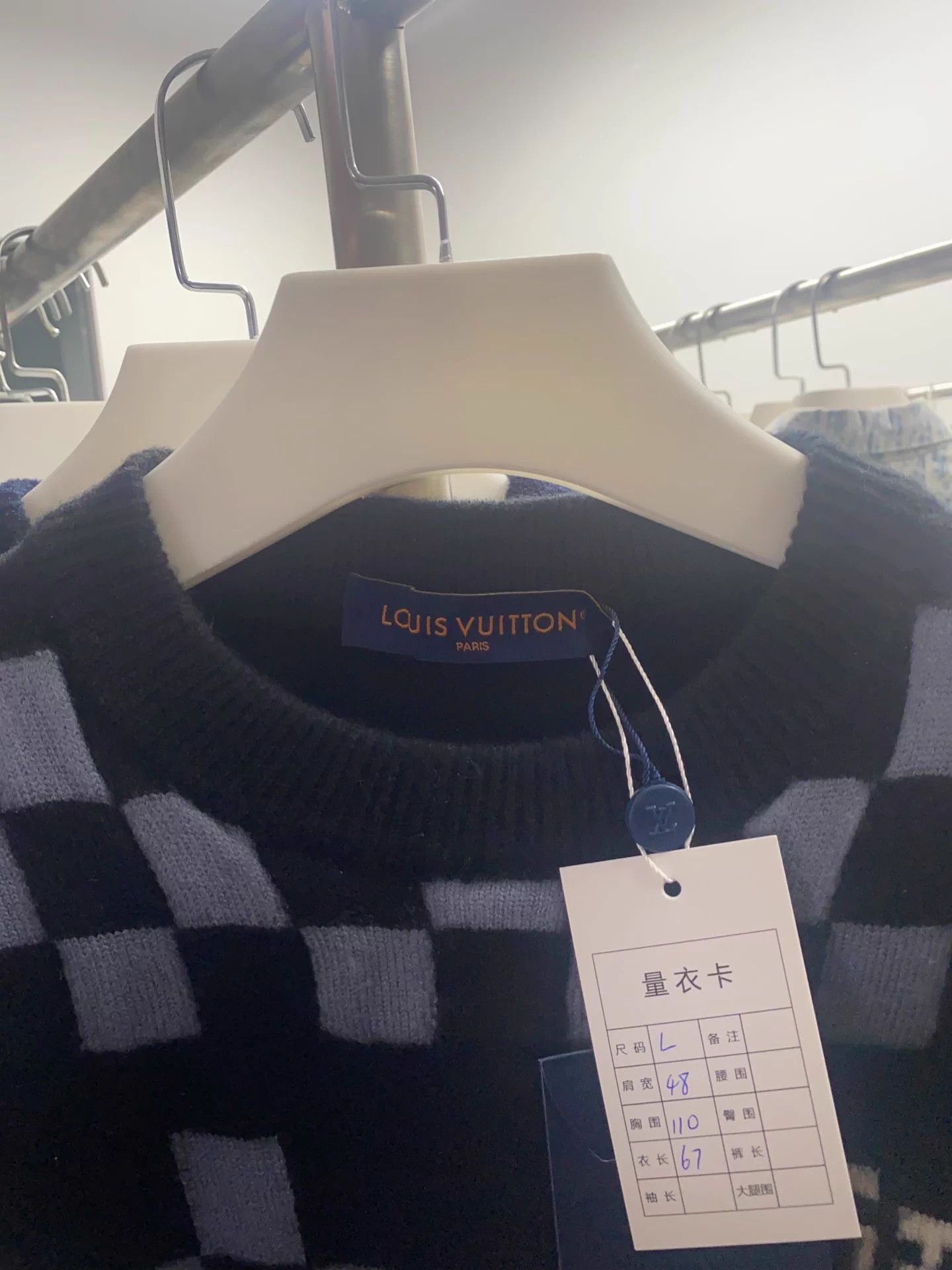 Louis Vuitton LV Damier Mosaic Logo 100% Wool Sweater L BNWT Size US L / EU 52-54 / 3 - 3 Thumbnail