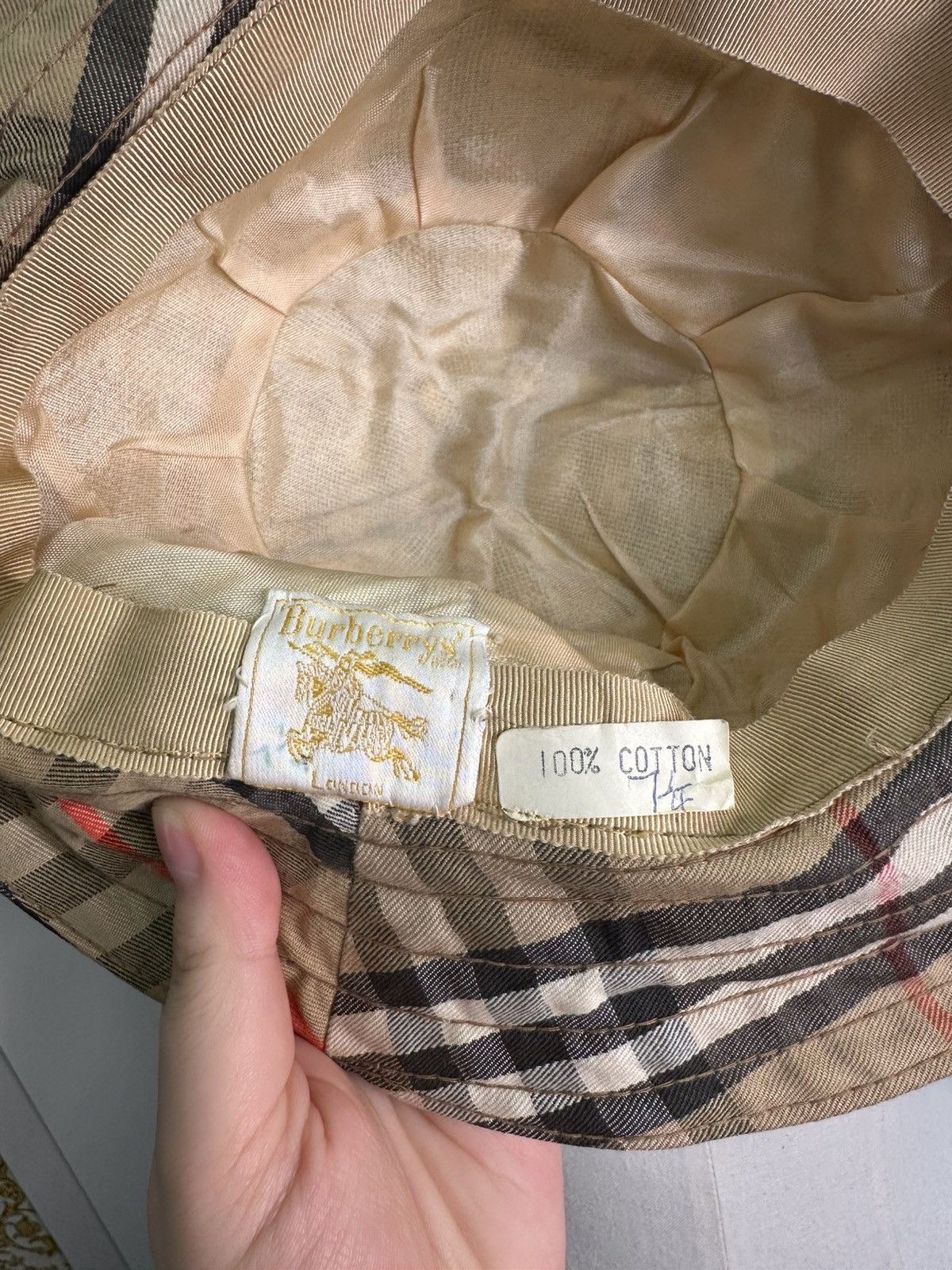Burberry Burberry vintage checkerboard beige bucket hat Size ONE SIZE - 9 Thumbnail