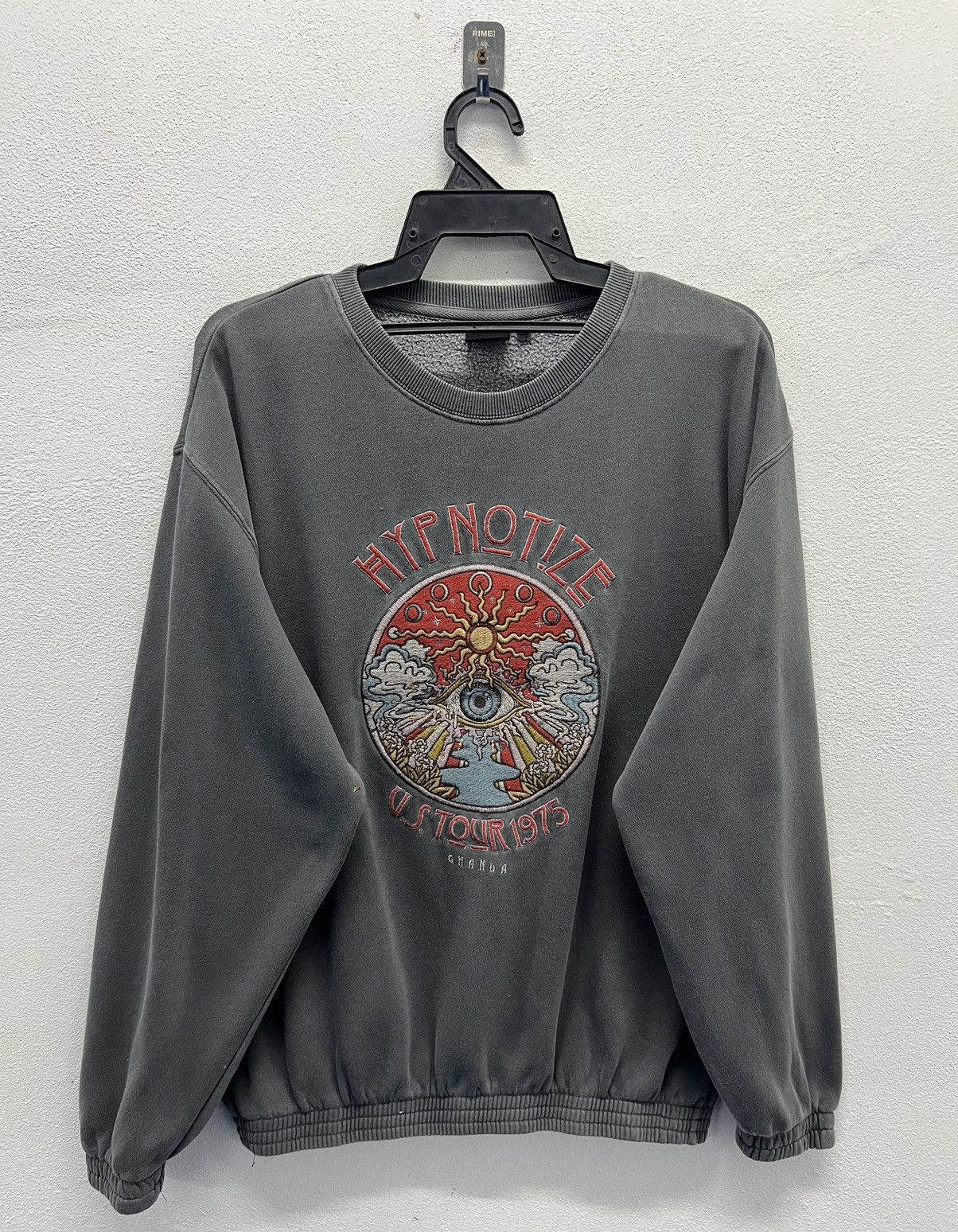 Band Tees × Vintage VINTAGE GHANDA HYPNOTIZE U.S. TOUR 1975 SWEATSHIRT Size US XL / EU 56 / 4 - 1 Thumbnail