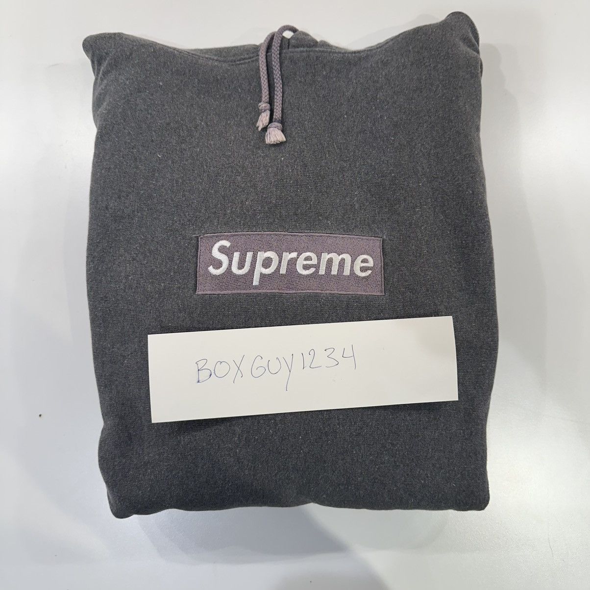 Supreme 2001 Dark Grey Box Logo Hoodie Size US L / EU 52-54 / 3 - 6 Thumbnail