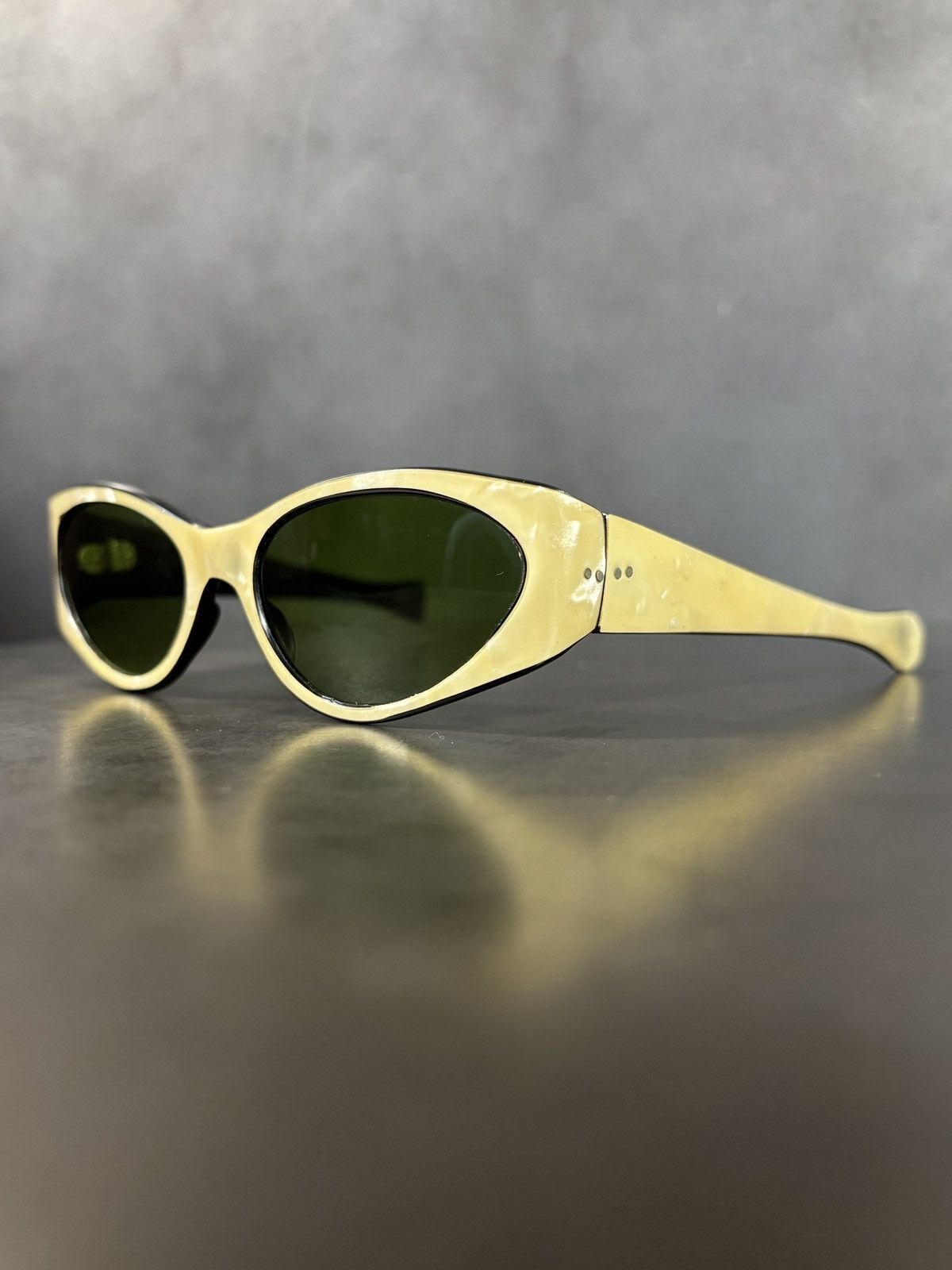 Vintage True Vintage Sunglasses 1950s Cat Eye Made in Italy 1940s Size ONE SIZE - 5 Thumbnail