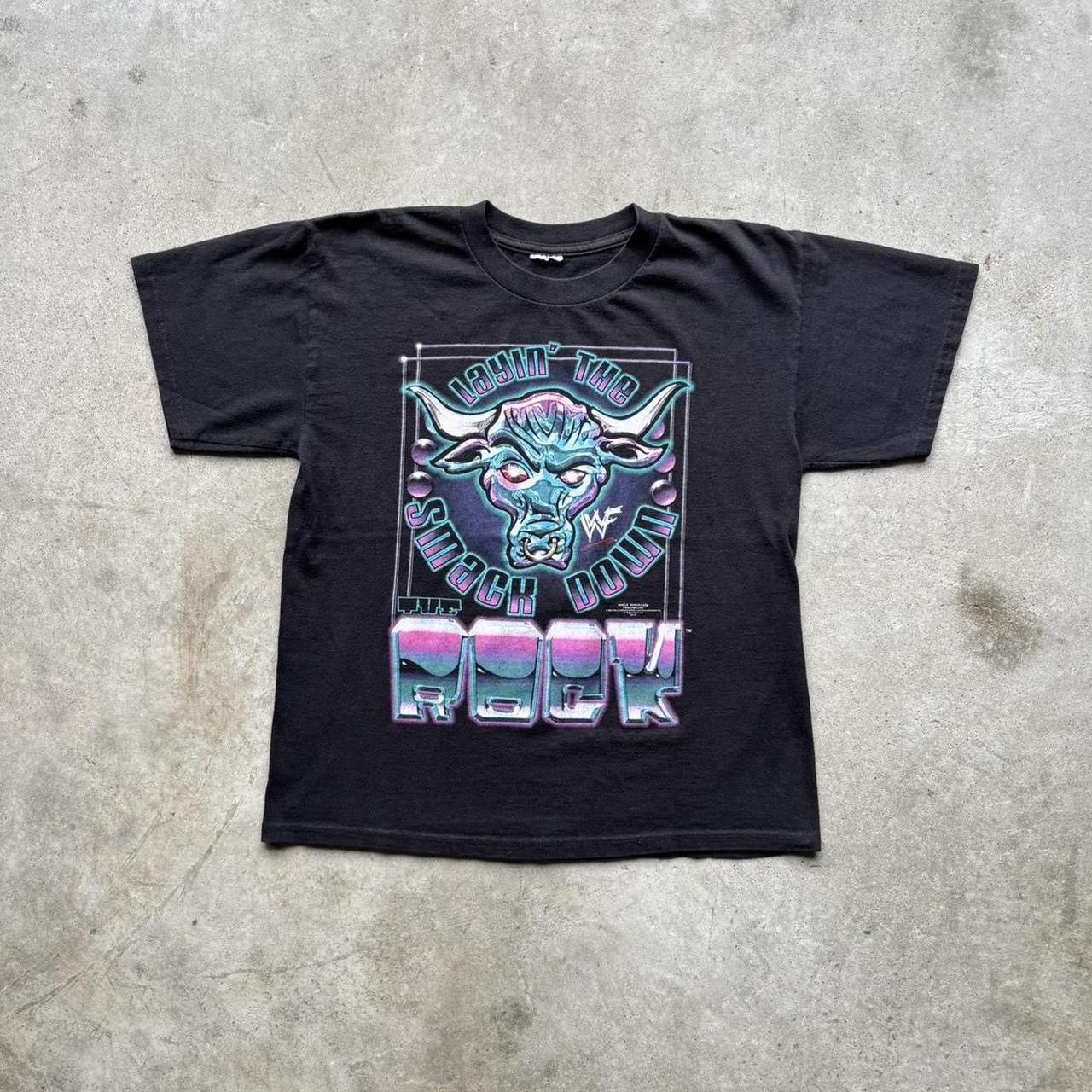 WWE vintage 2001 Y2K WWF THE ROCK LAYIN THE SMACKDOWN t-shirt Size US S / EU 44-46 / 1 - 2 Thumbnail