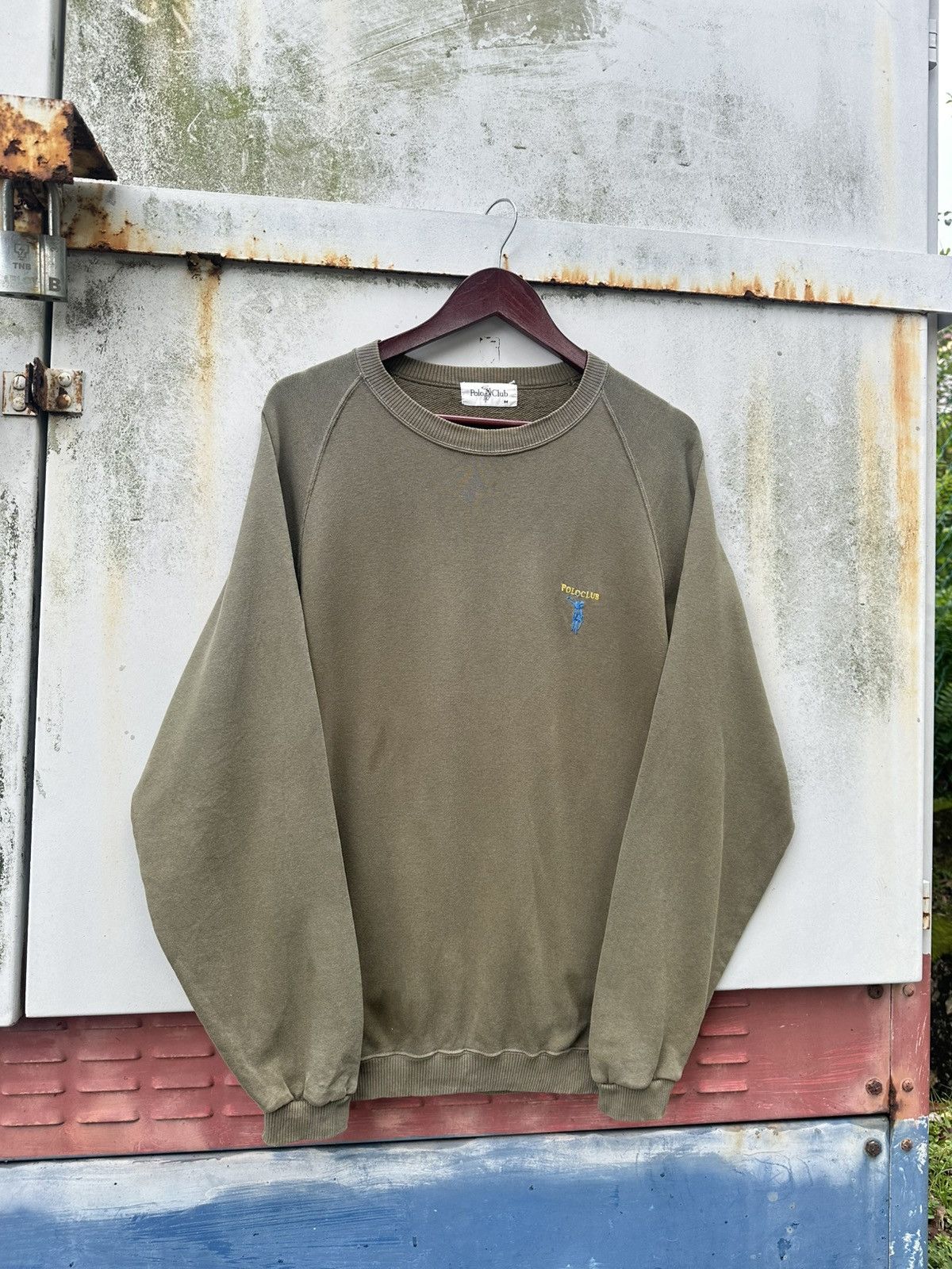 Vintage 👹Vintage THRASHED Faded Polo Club Crewneck Size US M / EU 48-50 / 2 - 4 Thumbnail