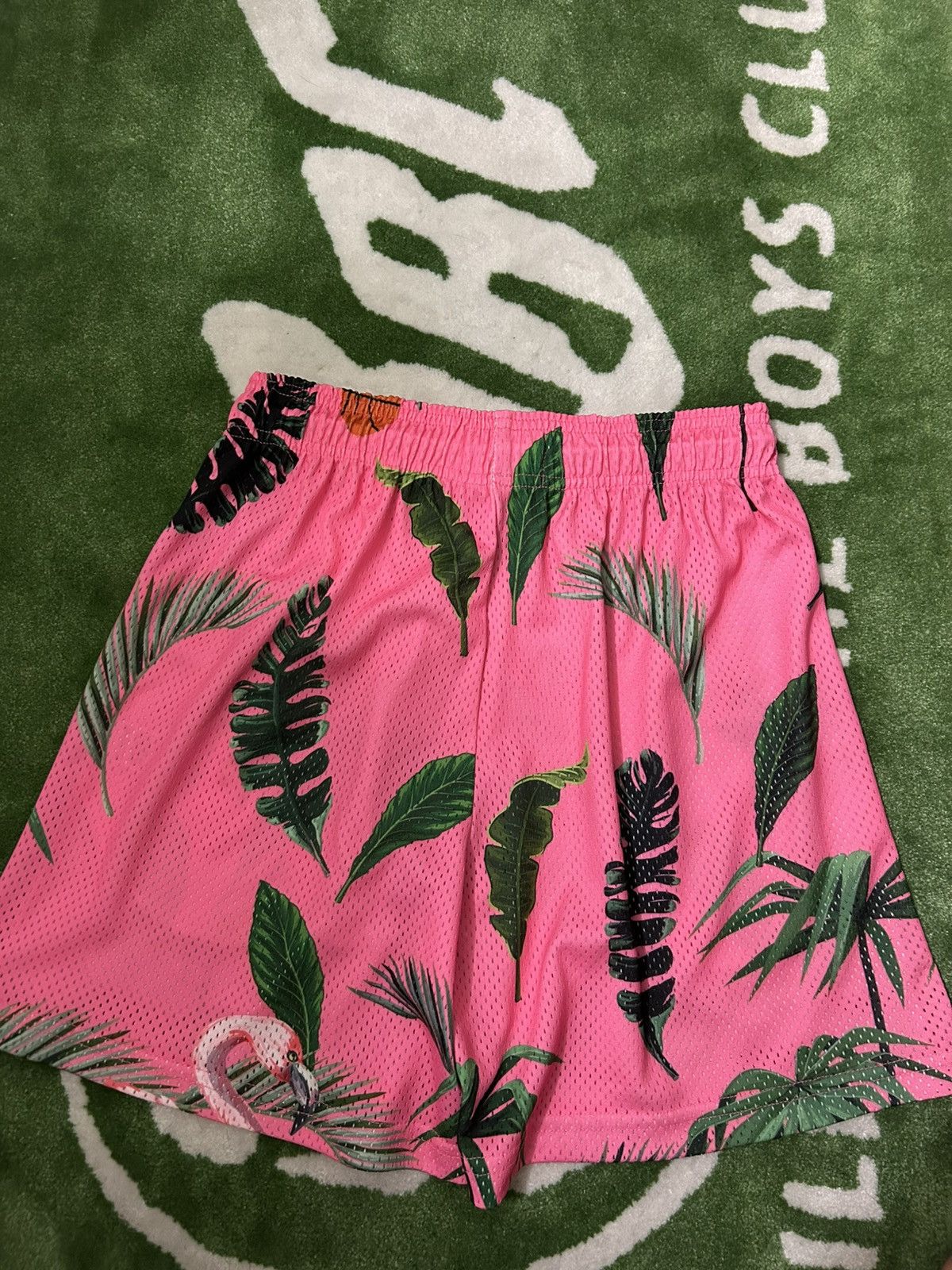 Eric Emanuel Eric Emanuel Miami exclusive flamingo shorts Size M Size US 30 / EU 46 - 4 Thumbnail