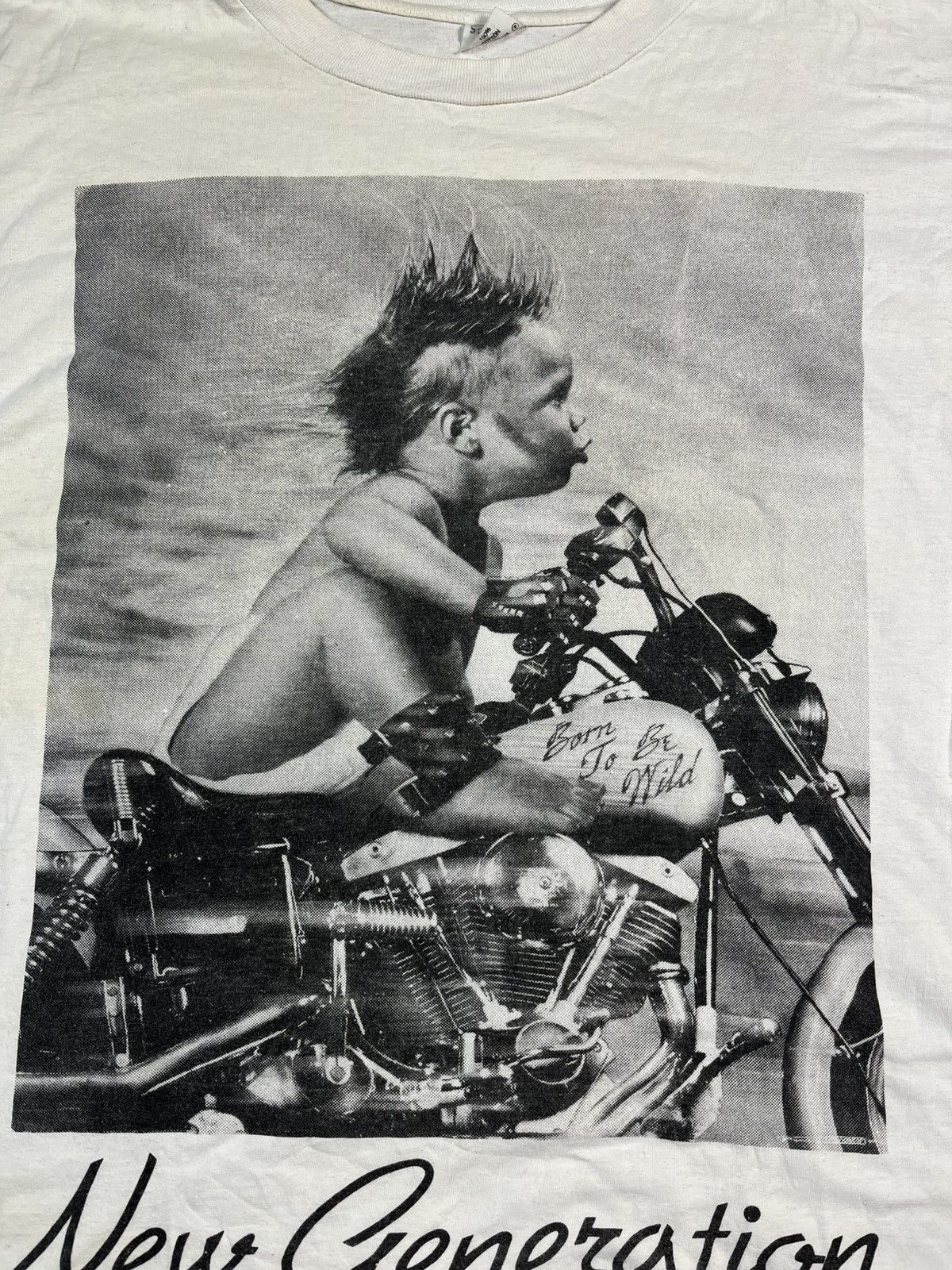 Band Tees New Generation Graphic T-Shirt Distressed Size US M / EU 48-50 / 2 - 2 Thumbnail