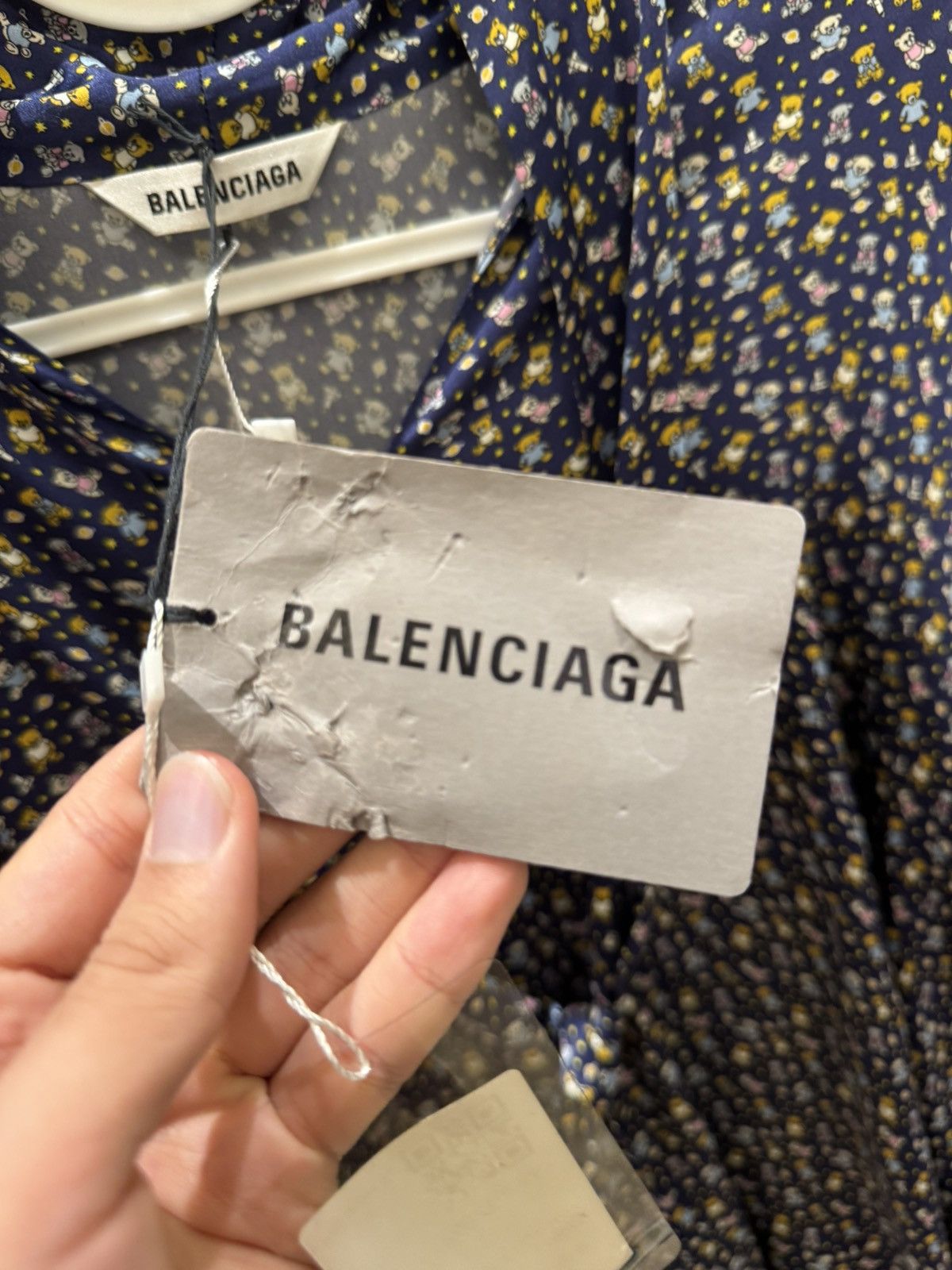 Balenciaga balenciaga teddy bear silk shirt Size XS / US 0-2 / IT 36-38 - 3 Thumbnail