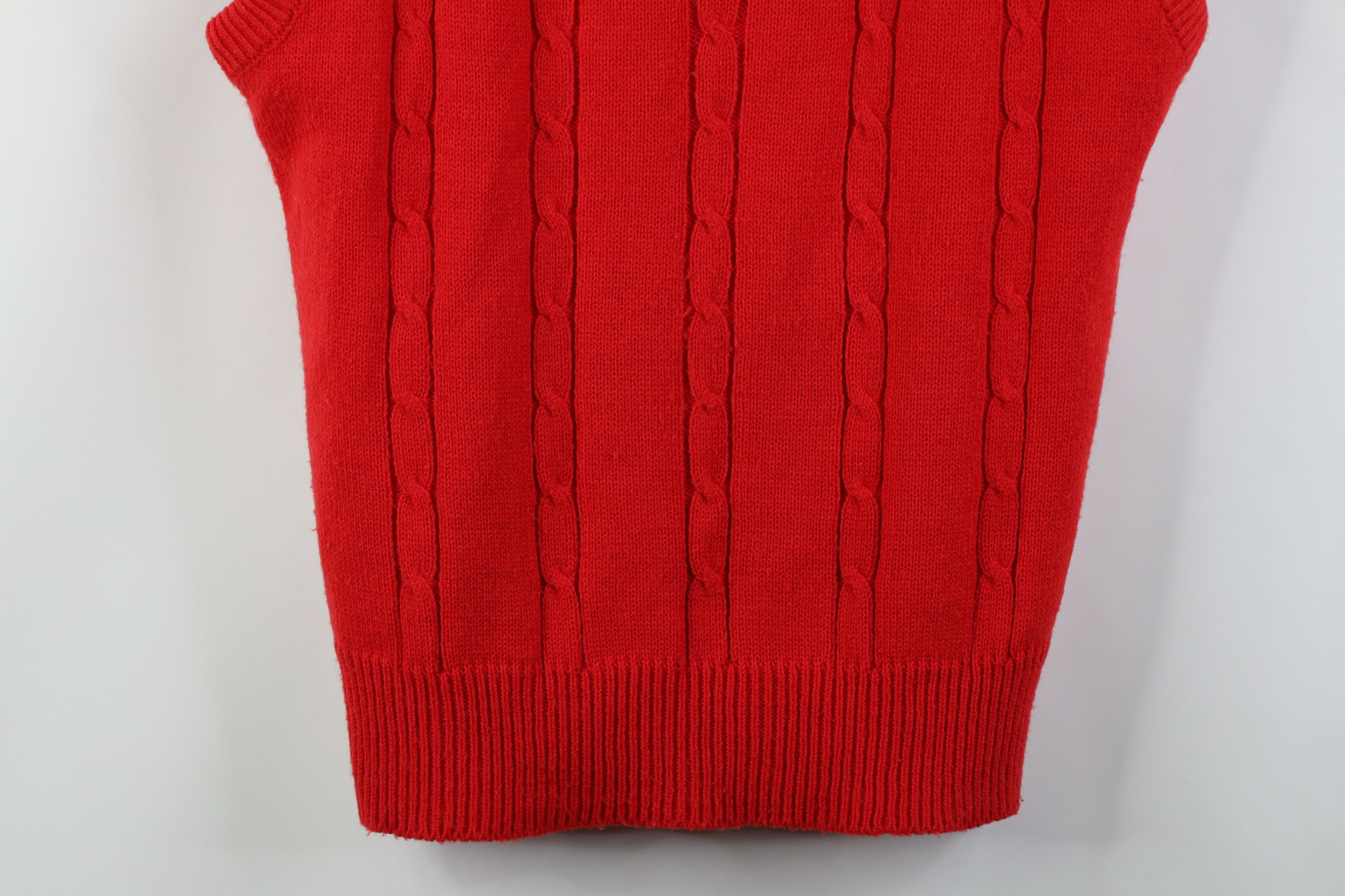 Vintage Vintage 60s 70s Streetwear Cable Knit Sweater Vest Red Size US M / EU 48-50 / 2 - 3 Thumbnail