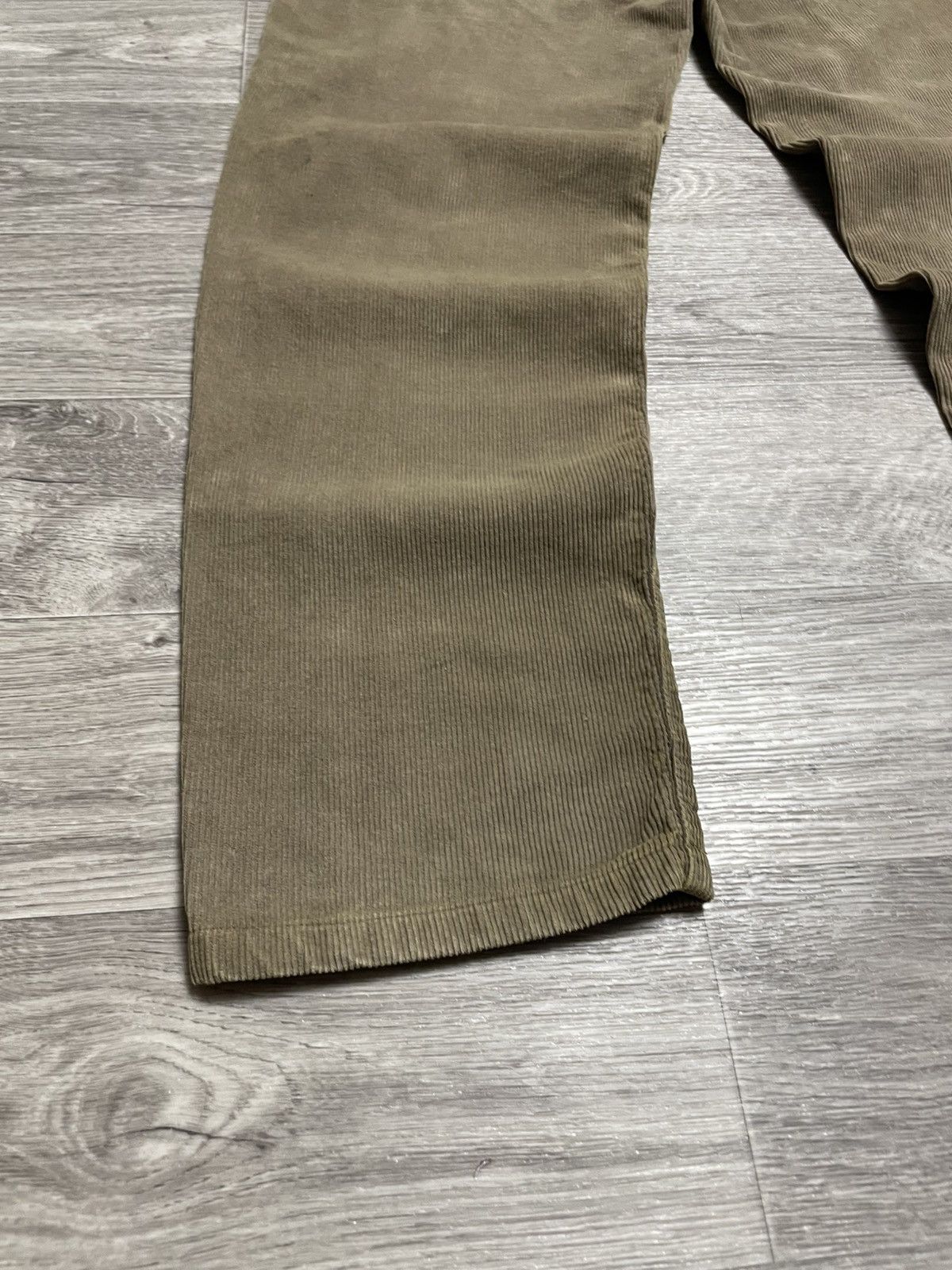 Yves Saint Laurent Vintage Yves Saint Laurent YSL Baige Corduroy Velvet Pants Size US 34 / EU 50 - 18 Thumbnail