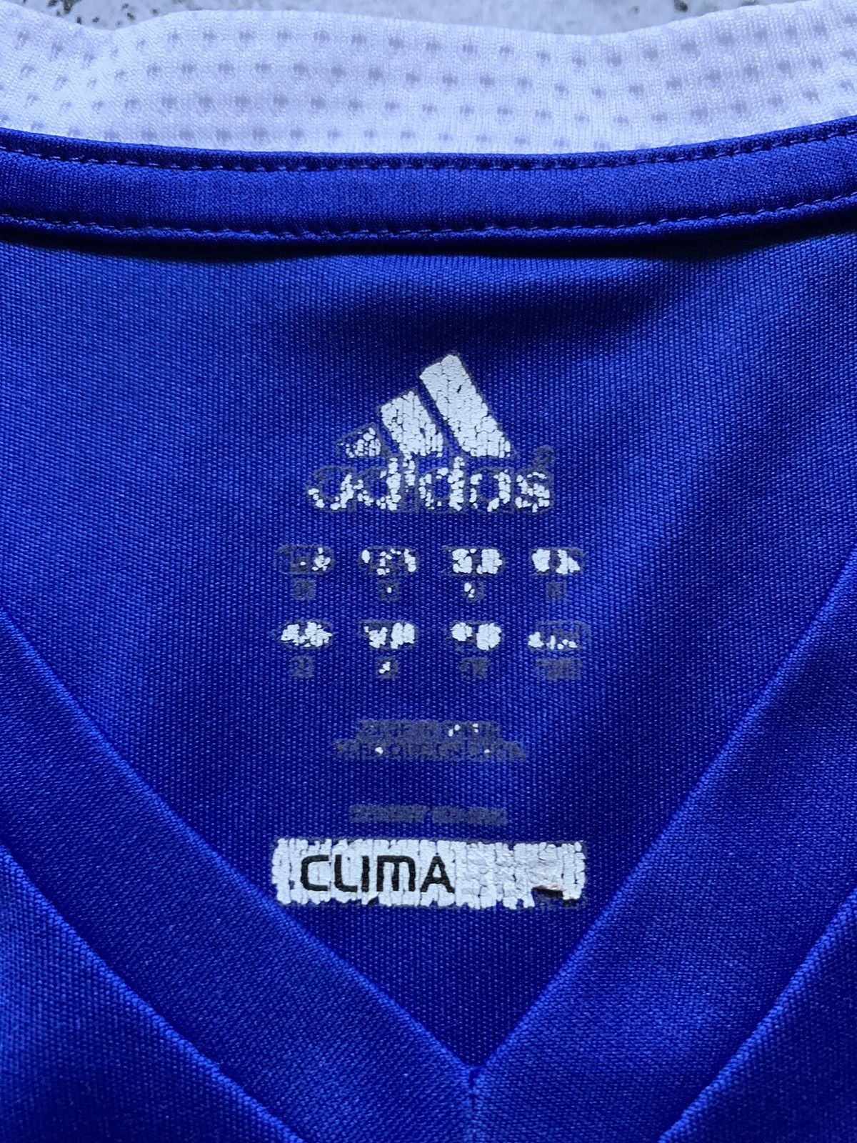 Adidas Vintage Adidas Schalke Soccer Jersey Y2K Football Tee USA Size US S / EU 44-46 / 1 - 4 Thumbnail
