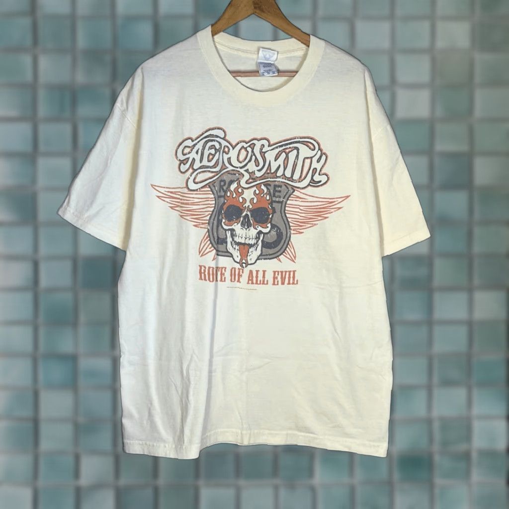 Aerosmith VINTAGE 2007 Aerosmith Concert Tour T Shirt XL Cream Skull Men XL Tee Route All Evil Skull Shirt Size US XL / EU 56 / 4 - 1 Thumbnail