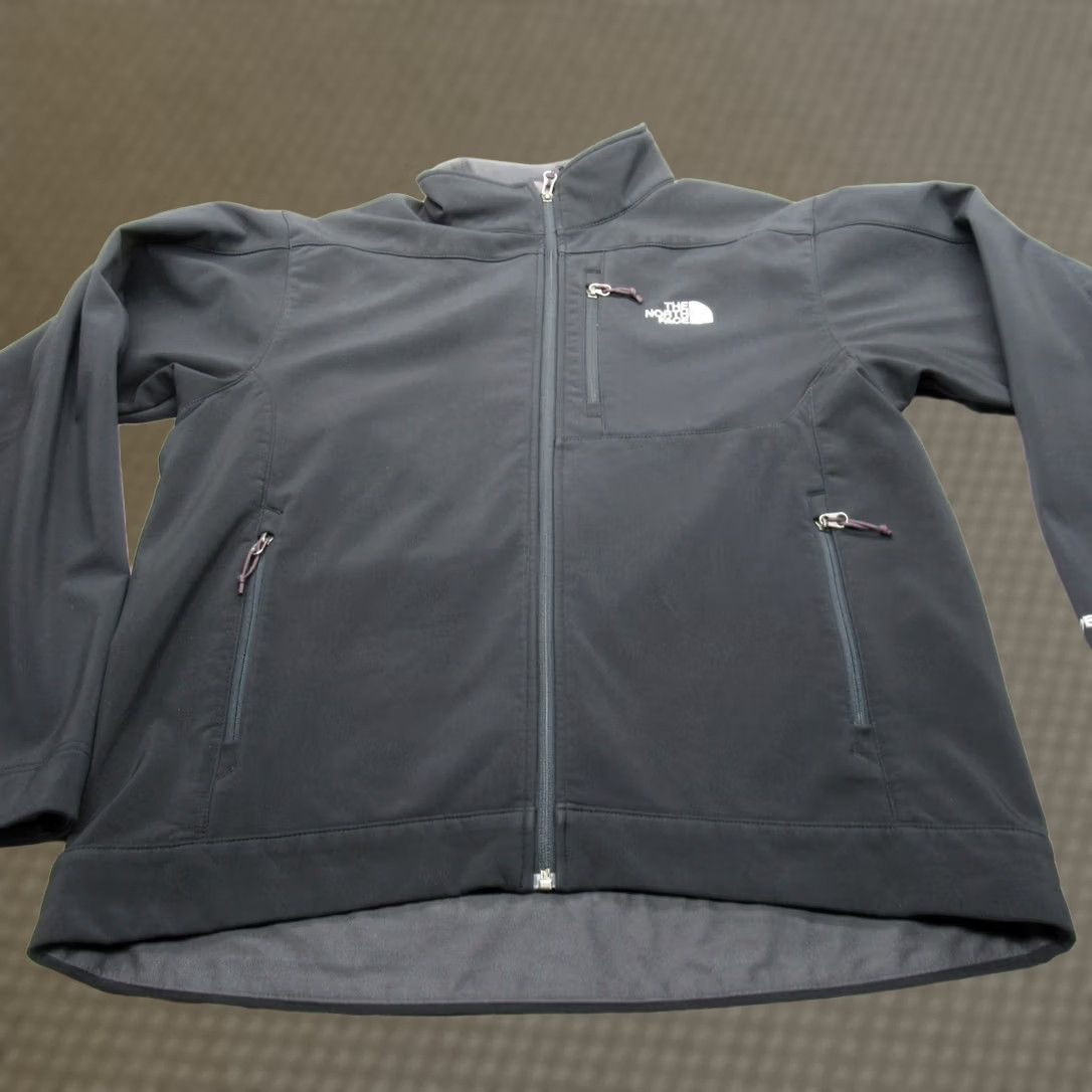 The North Face The North Face Jacket Mens L Black Softshell Full Zip Windbreaker Fleece Lined Zip Pocket Regular Casual Mens Size US L / EU 52-54 / 3 - 1 Thumbnail