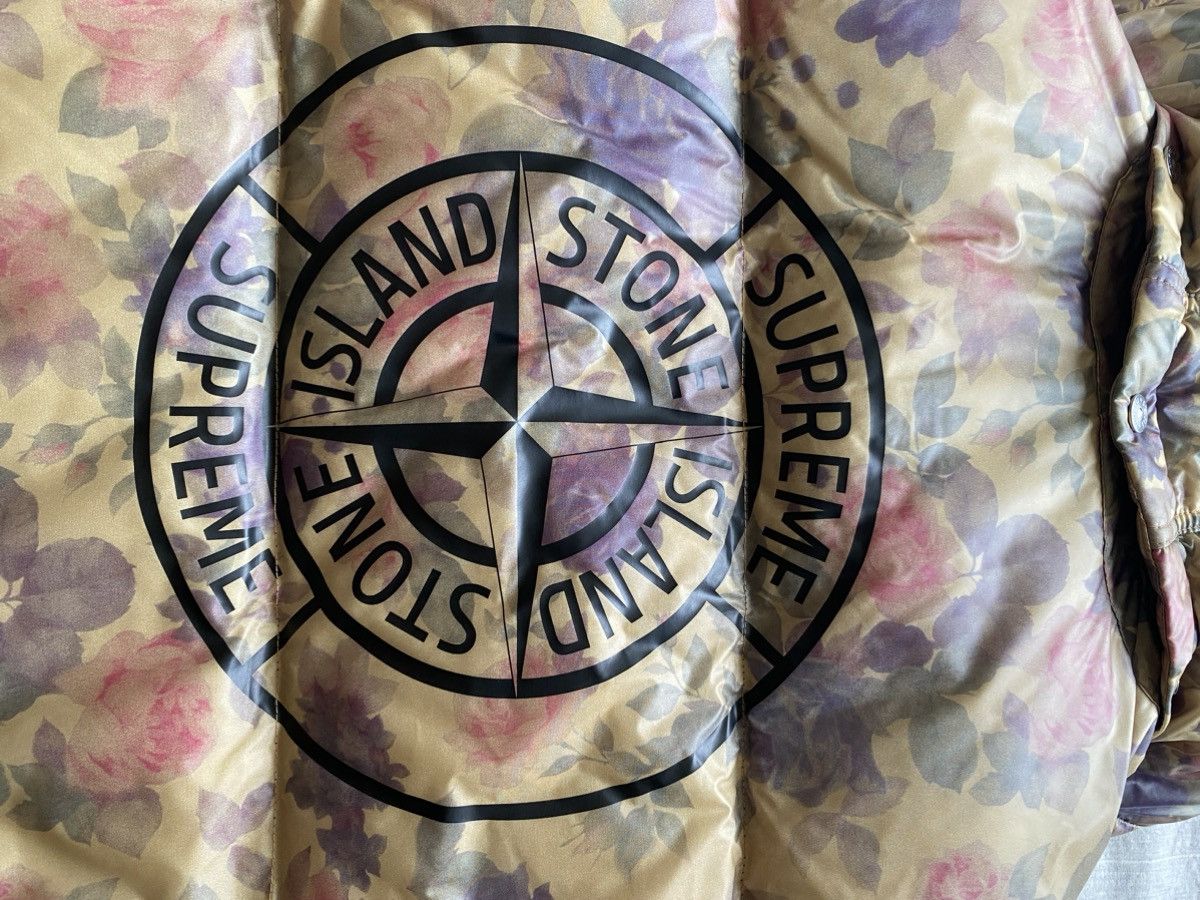 Stone Island × Supreme Supreme FW17 Stone Island Lamy Cover Stampato Puffy Jacket Size US M / EU 48-50 / 2 - 13 Thumbnail