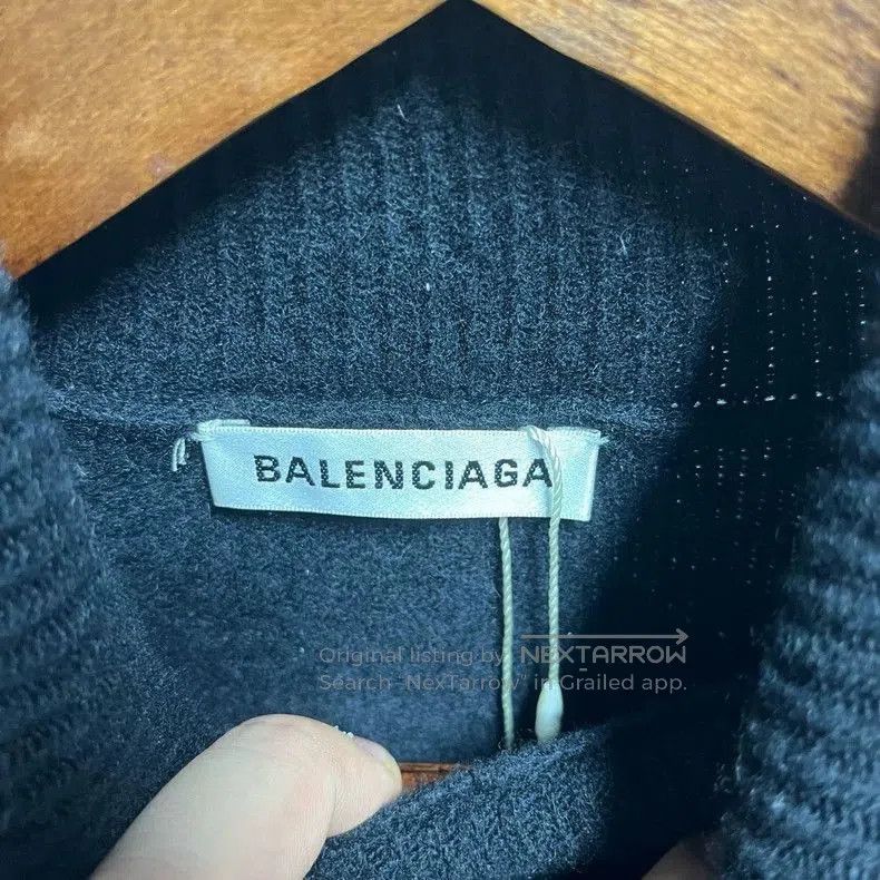 Balenciaga Balenciaga Double B Knit Sweater. Size US S / EU 44-46 / 1 - 3 Thumbnail