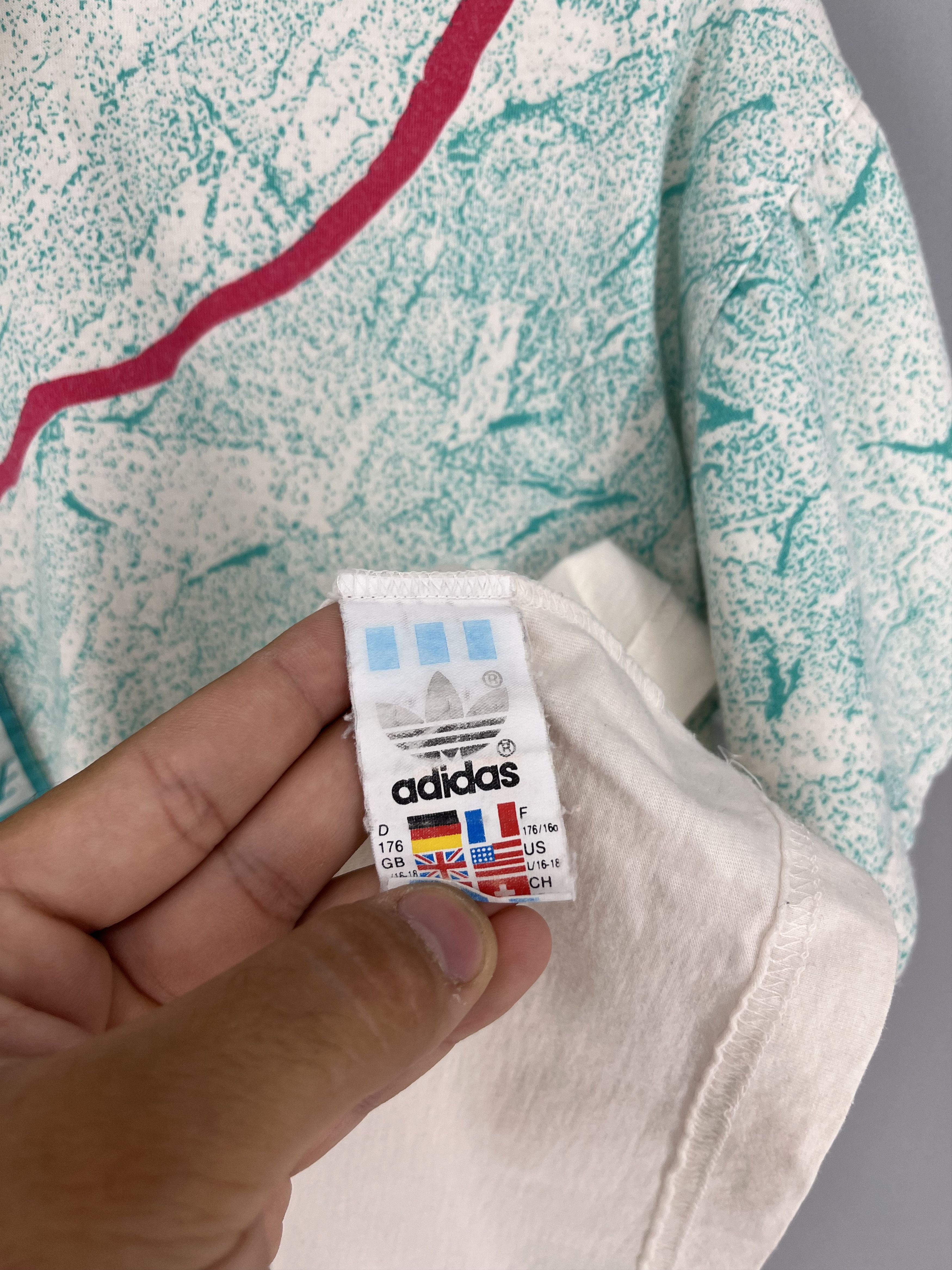 Adidas Vintage 90s Adidas Streetwear Style Travis Style Size US S / EU 44-46 / 1 - 9 Thumbnail