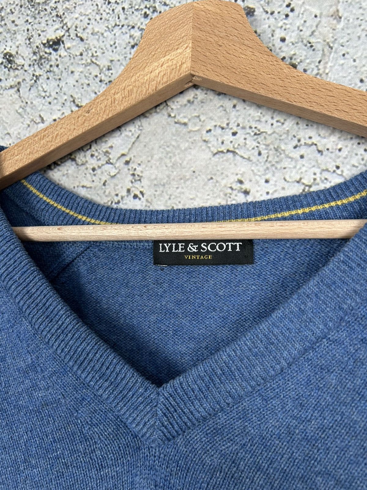 Lyle & Scott Lyle & Scott Blue Knit Sweater Avant Garde Vintage Size US M / EU 48-50 / 2 - 4 Thumbnail