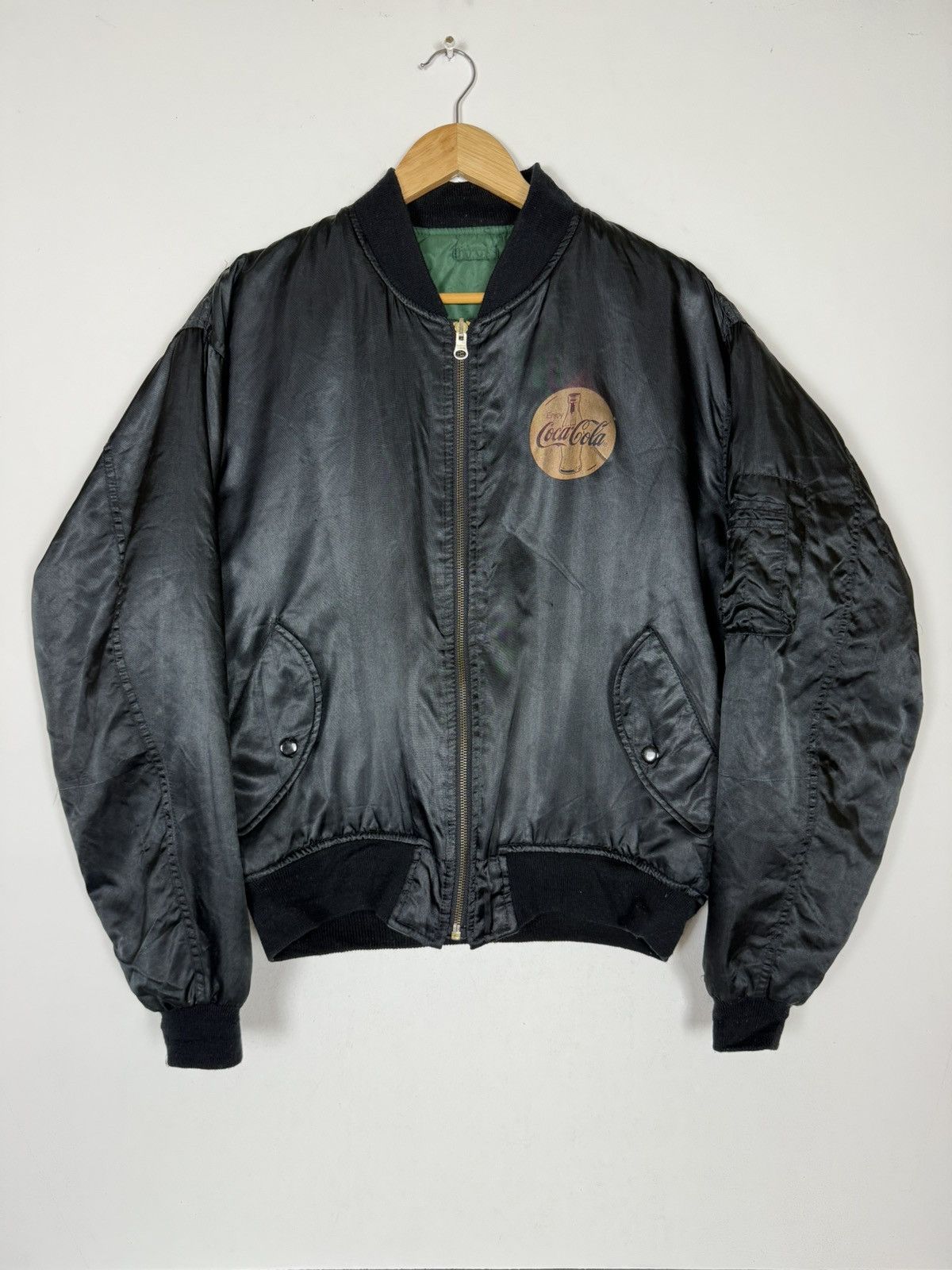 Coca Cola Coca Cola Reversible Satin Bomber Jacket Size US L / EU 52-54 / 3 - 9 Thumbnail
