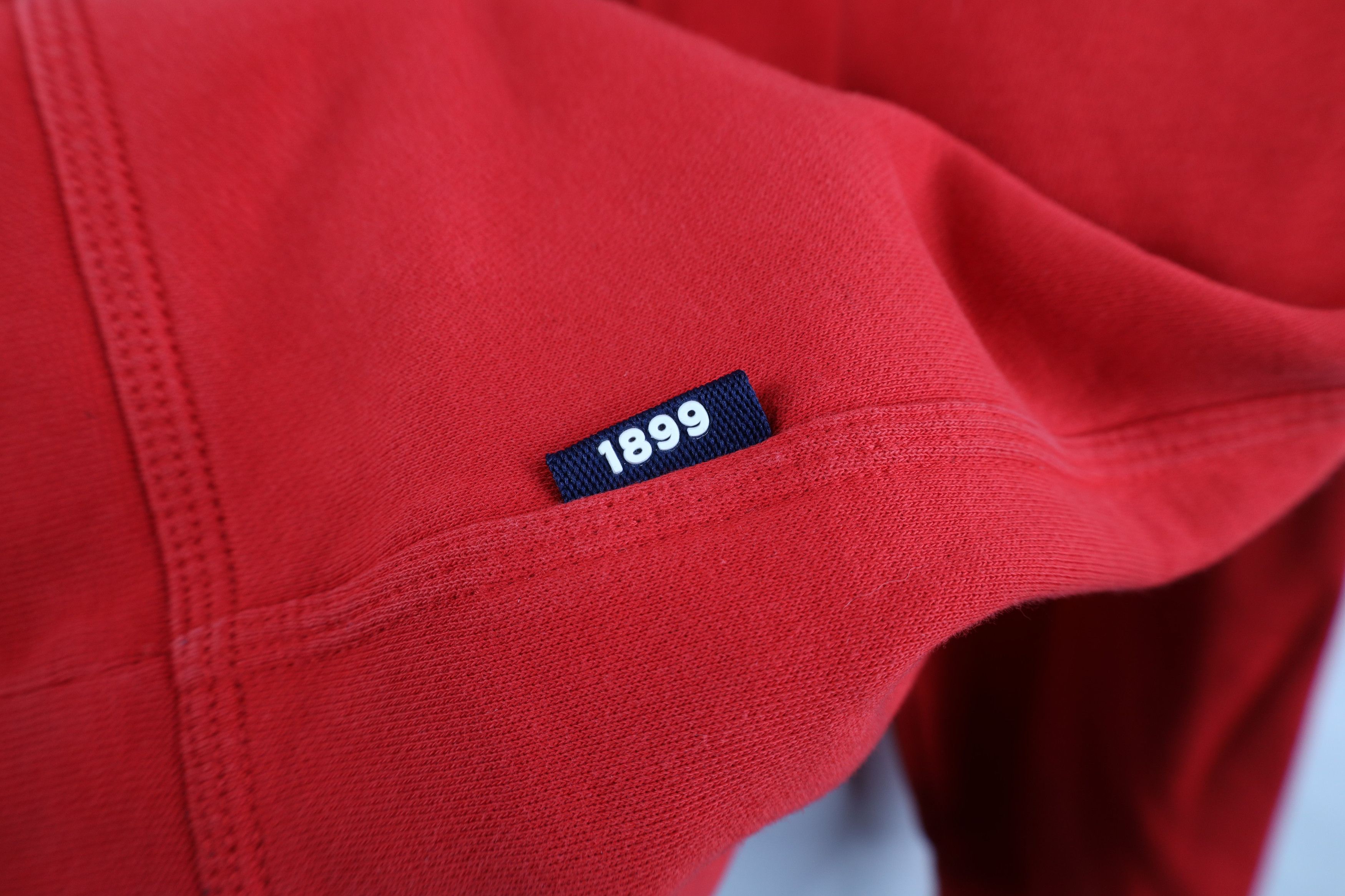 Nike Vintage Y2K Nike Crest FC Barcelona Soccer Football Hoodie Size US L / EU 52-54 / 3 - 5 Thumbnail