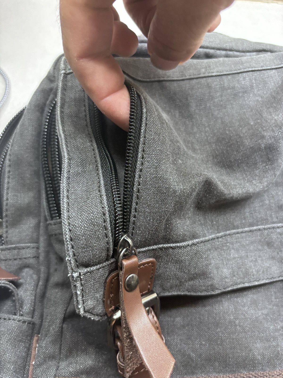 Other two in one duffle bag and backpack. Ingenious rare. Size ONE SIZE - 11 Thumbnail