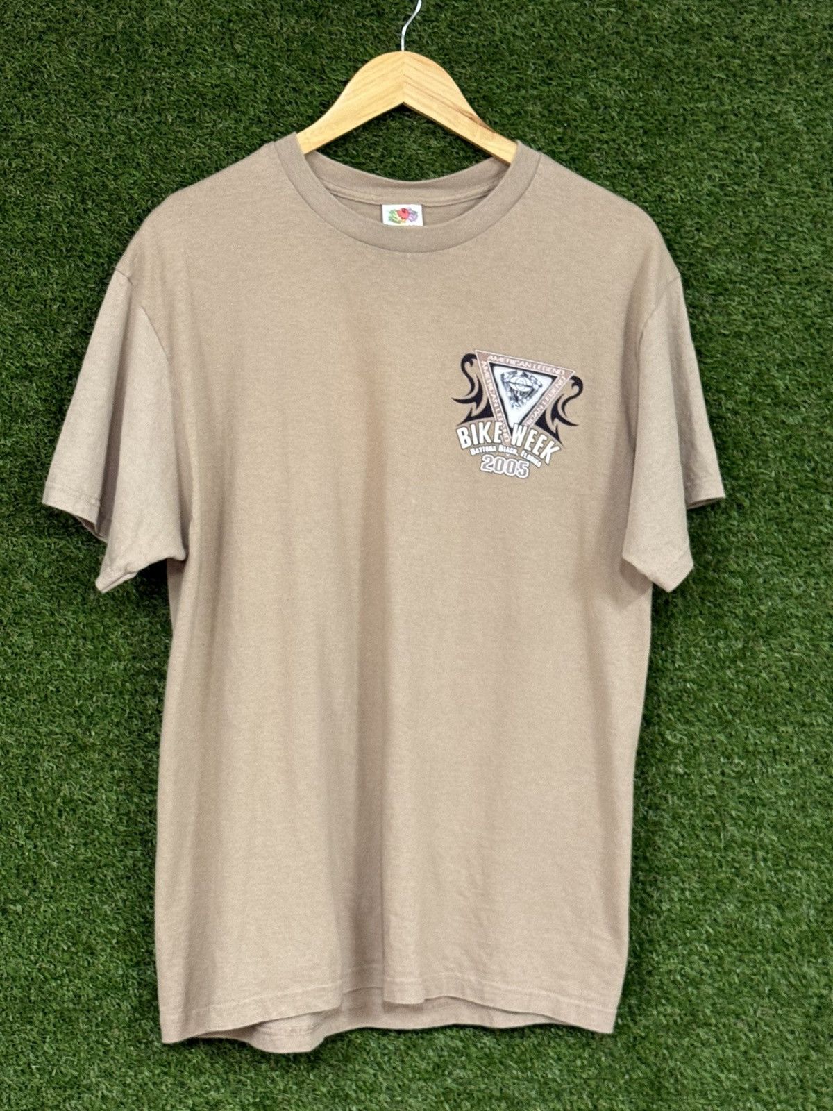 Vintage Tribal Bike Week Daytona 2005 Heavyweight Fruit of Loom Tee Size US L / EU 52-54 / 3 - 2 Thumbnail