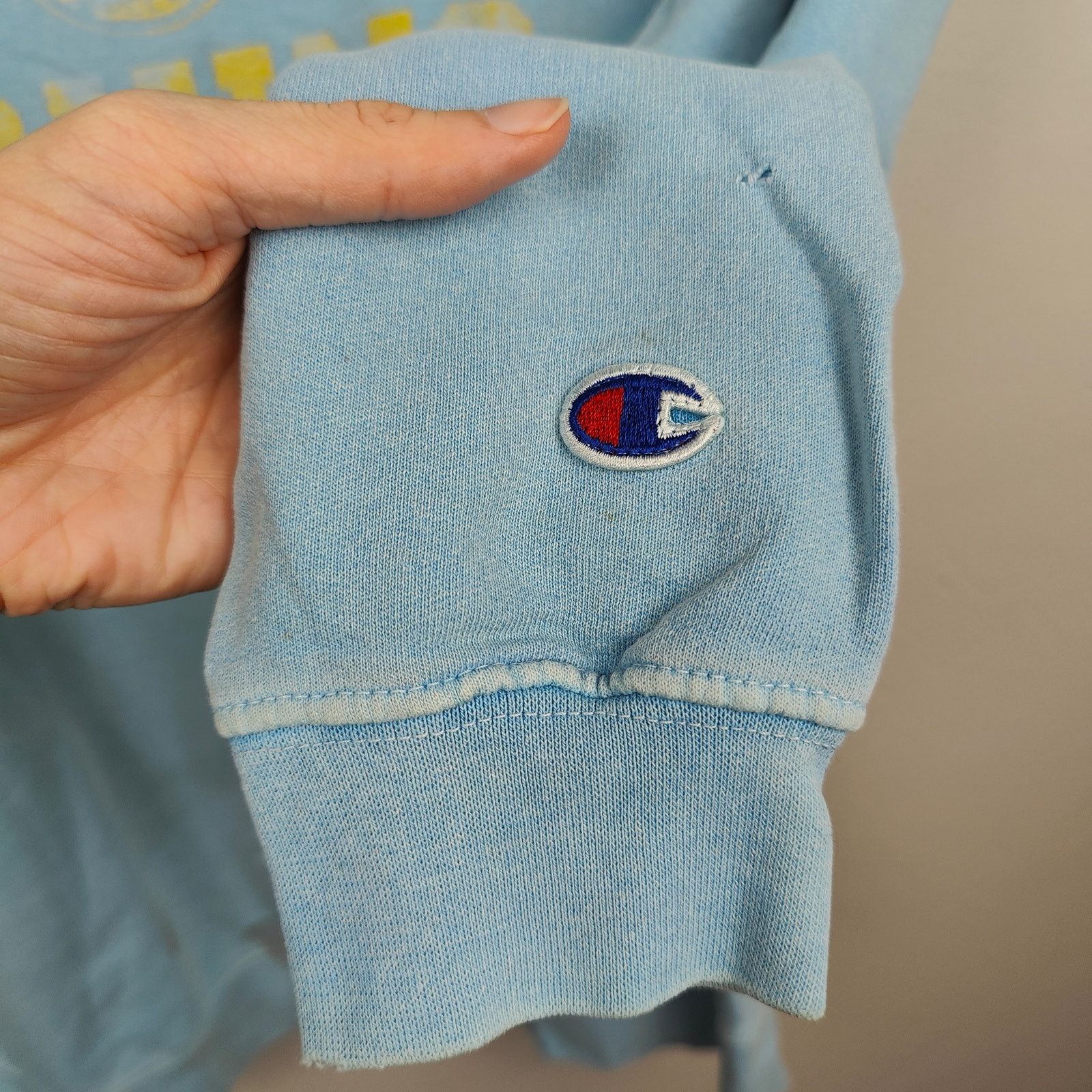 Champion Vintage Y2K Champion UCLA Bruins Sweatshirt Mens Large Size US L / EU 52-54 / 3 - 4 Thumbnail