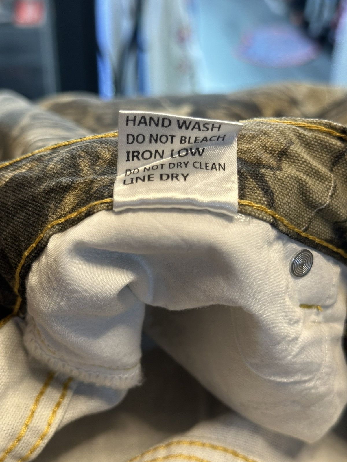Mintcrew Mintcrew “real tree” jean shorts Size US 30 / EU 46 - 4 Thumbnail