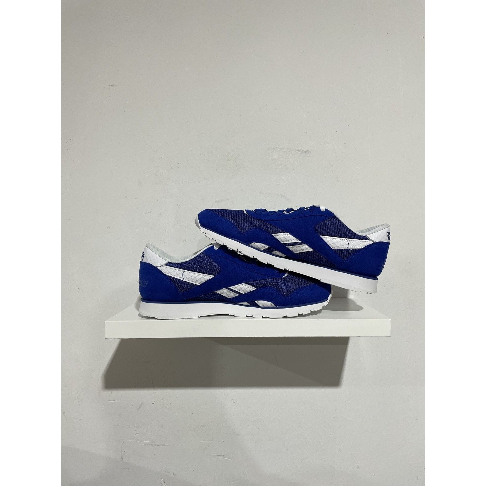 Reebok REEBOK CLASSIC NYLON NIPSEY HUSSLE ROYAL SIZE 9.5 NEW Size US 9.5 / EU 42-43 - 3 Thumbnail