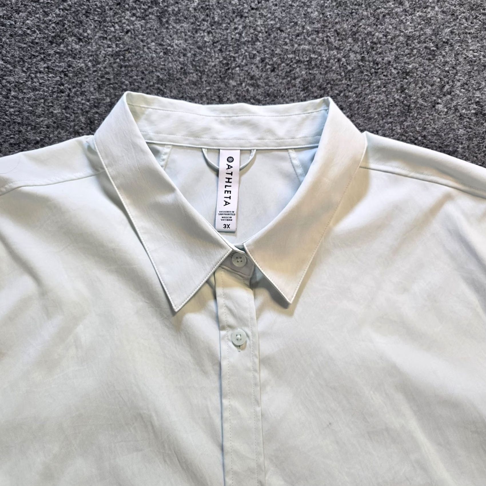 Athleta Athleta Shirt Womens 3X Green Midtown Button-Up Lightweight Casual Capsule Career Size XXL / US 16-18 / IT 52-54 - 2 Thumbnail